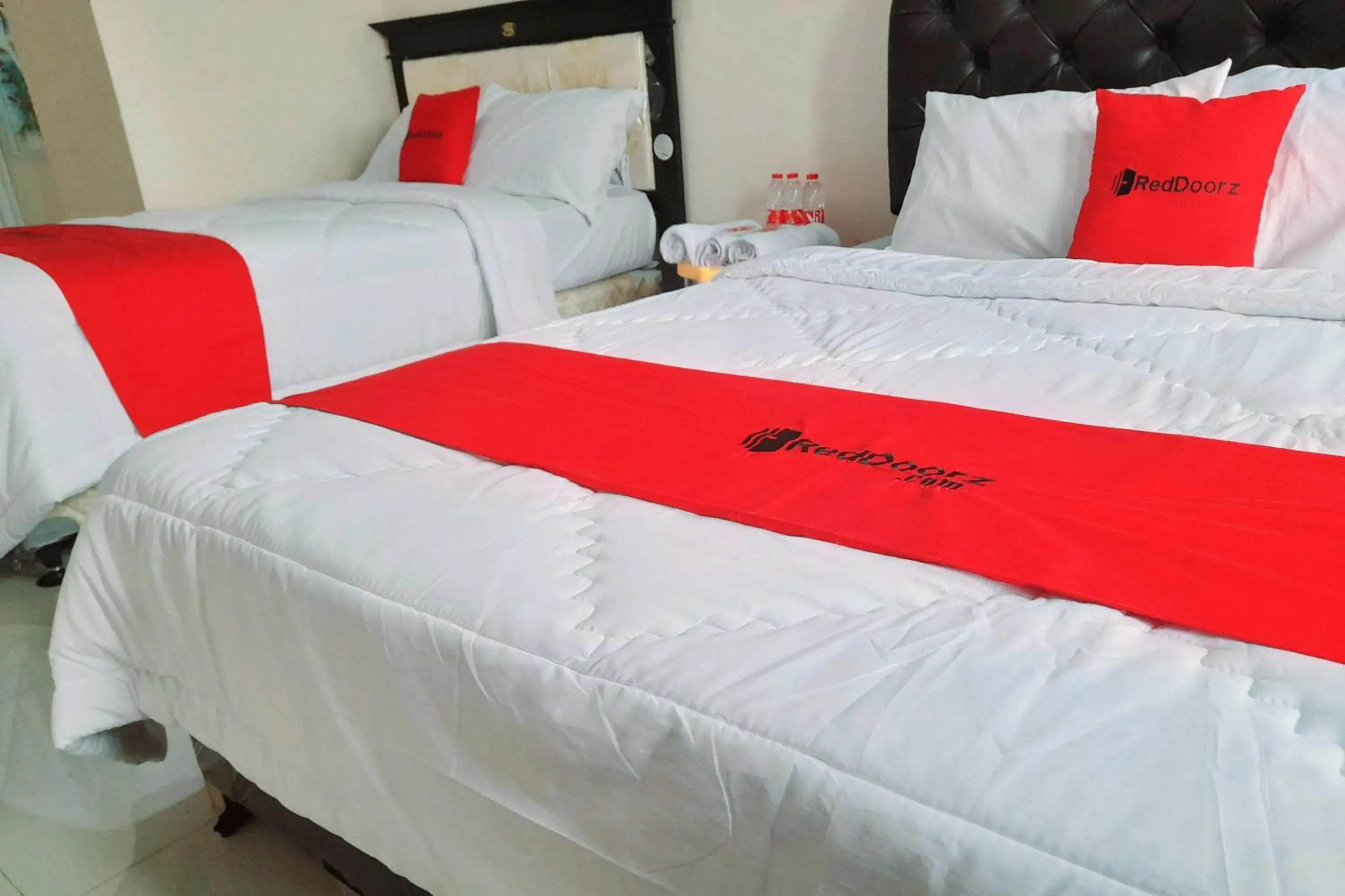 Bedroom, Bed in RedDoorz Syariah near Komplek Candi Arjuna Dieng 2 Bedroom, Bed in RedDoorz Syariah near Komplek Candi Arjuna Dieng 2