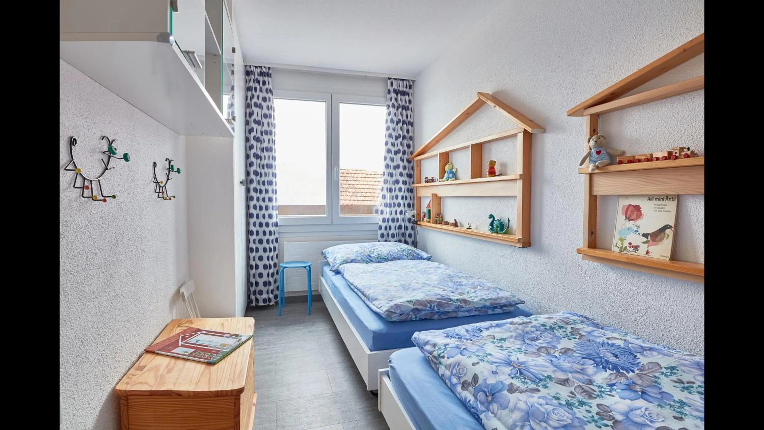 Cozy apartment with lake view for 6 guests