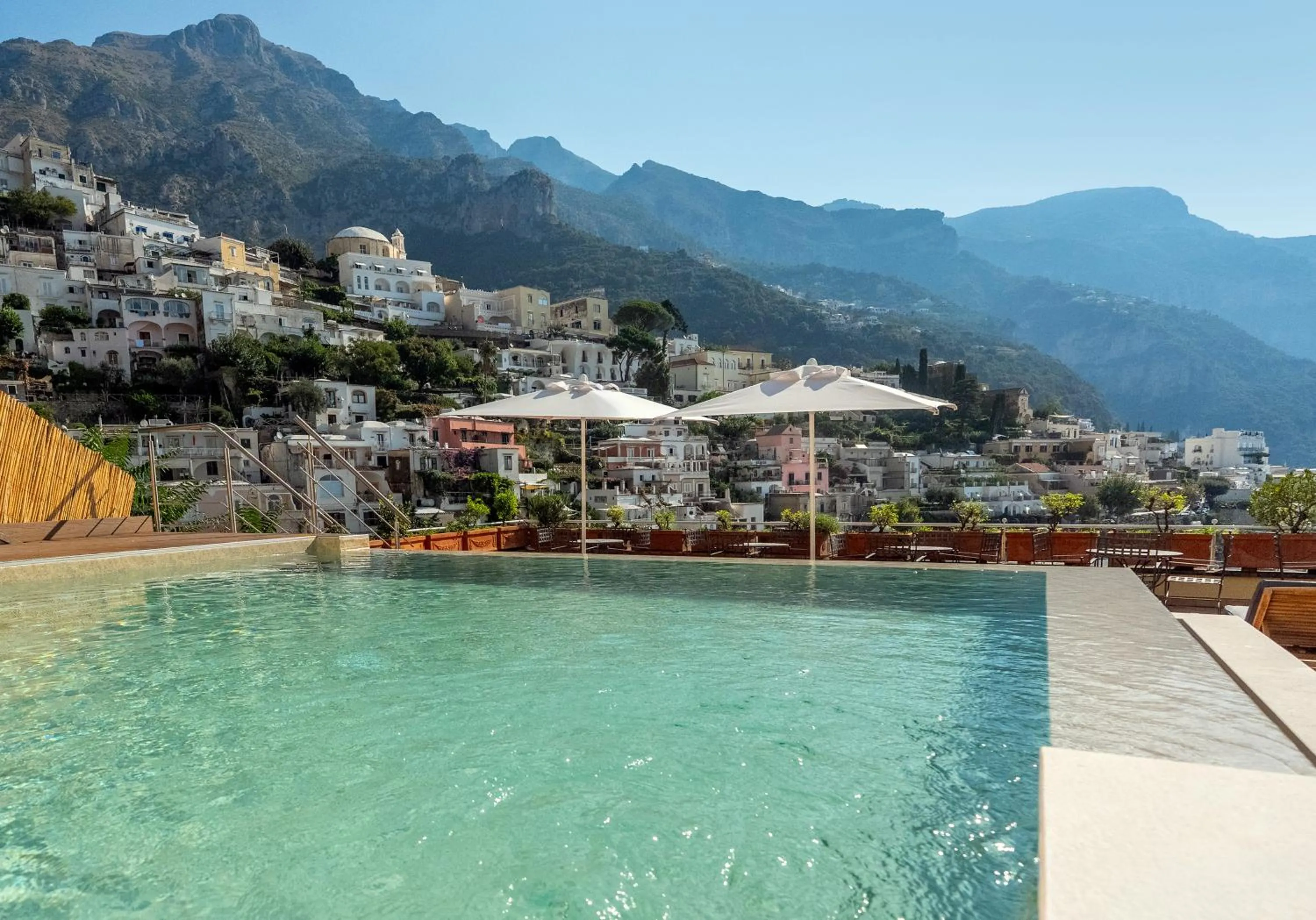 Swimming pool in Hotel Posa Posa