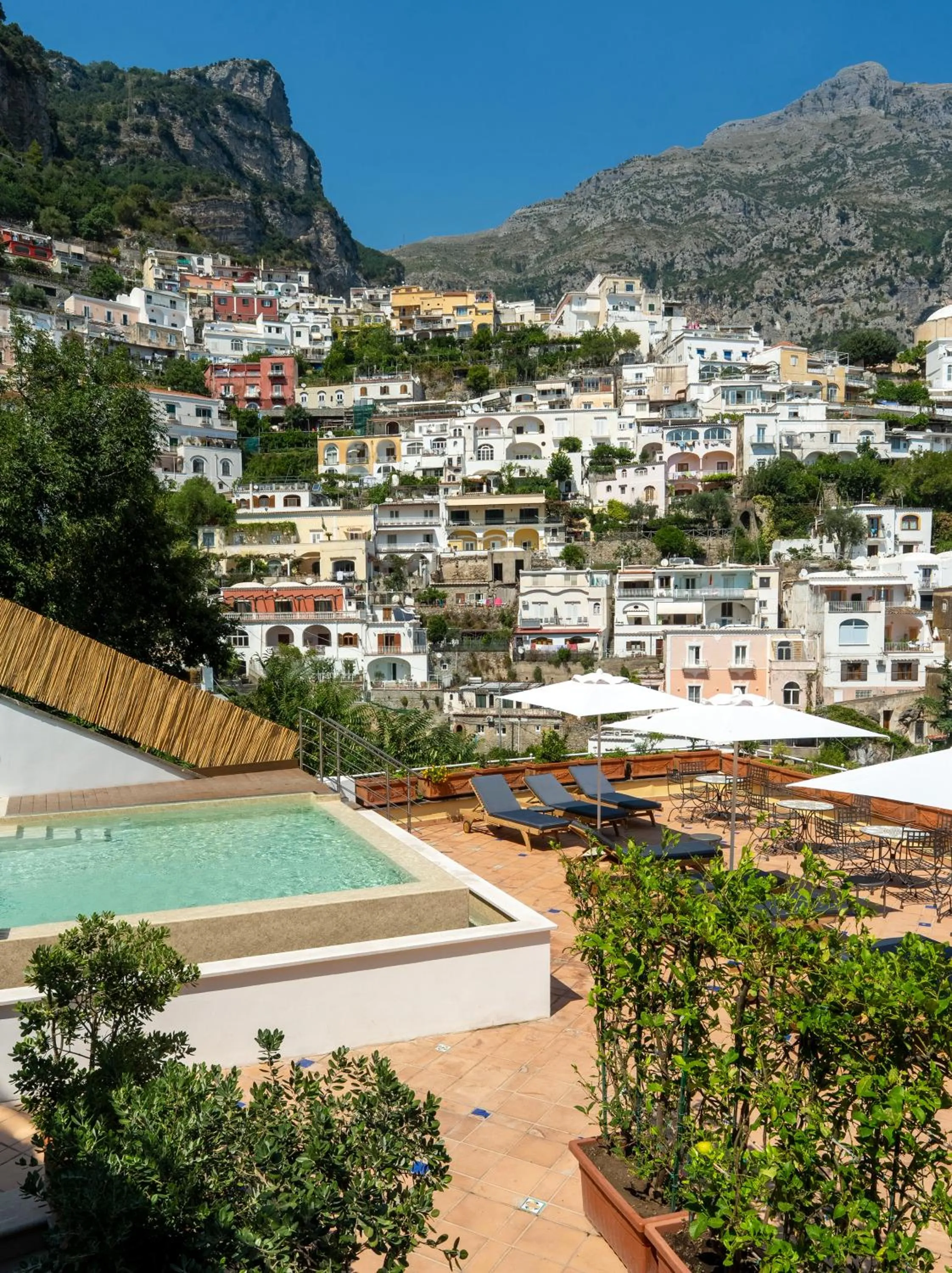 Swimming pool in Hotel Posa Posa