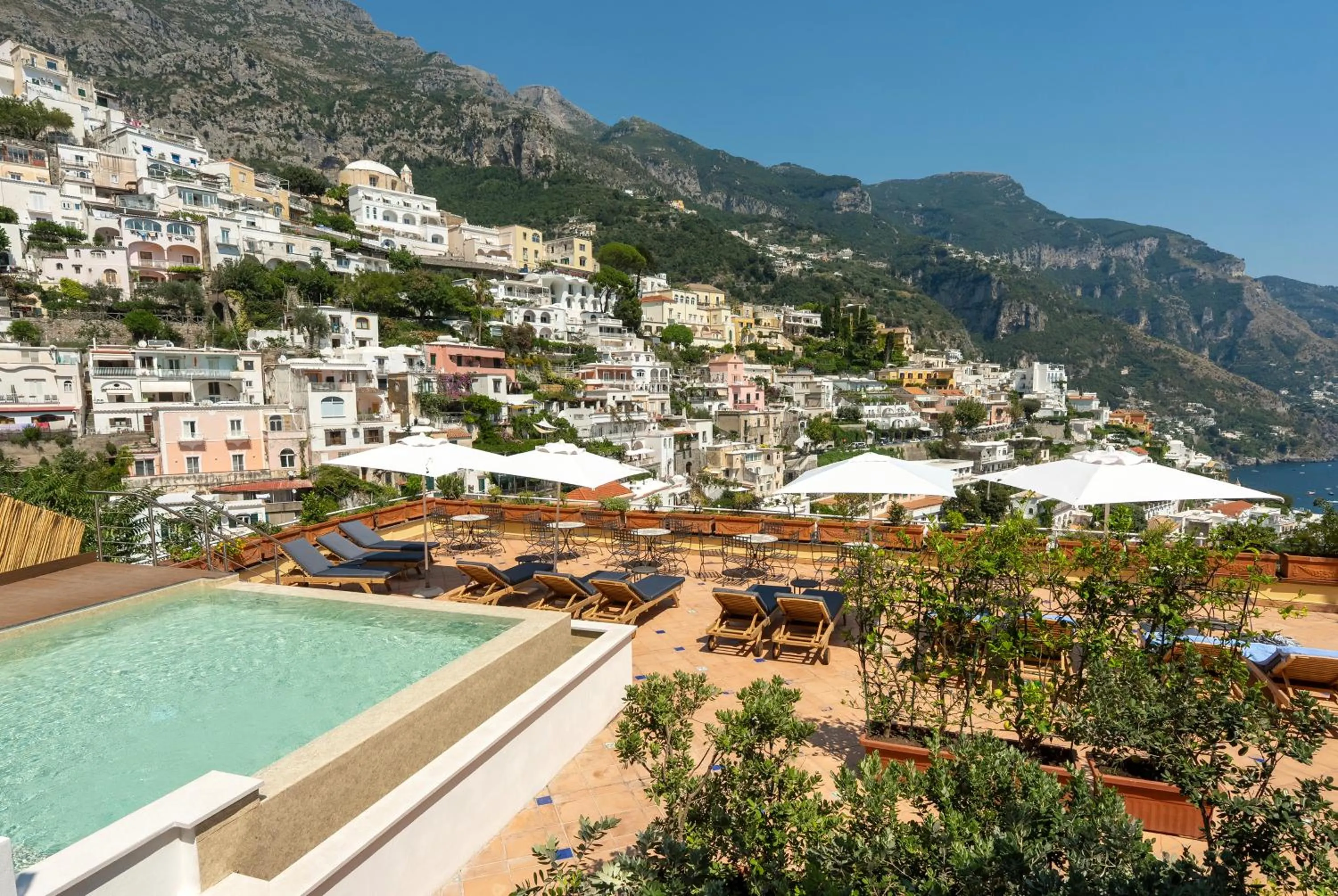 Swimming pool in Hotel Posa Posa
