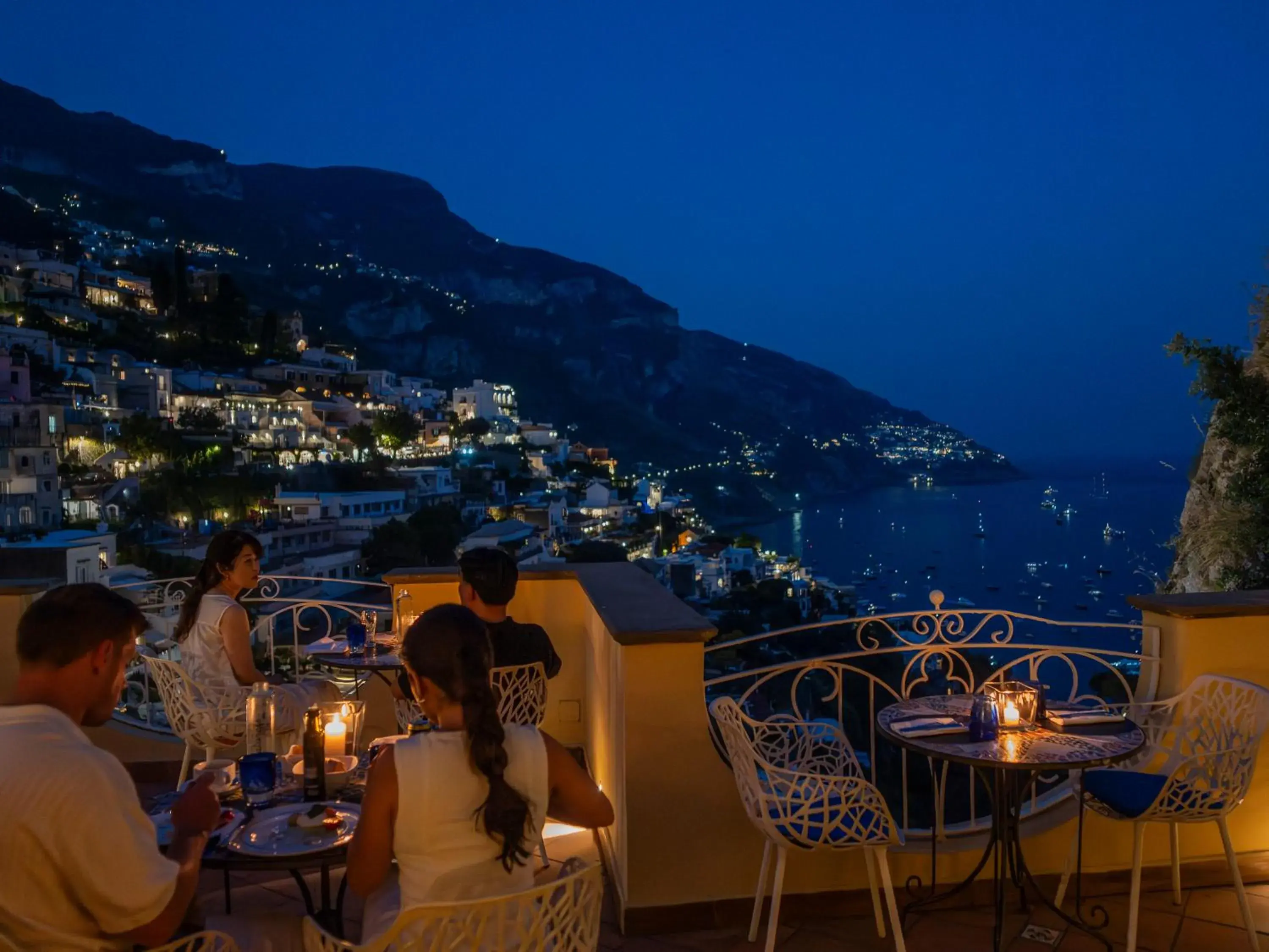 Restaurant/places to eat in Hotel Posa Posa Restaurant/places to eat in Hotel Posa Posa