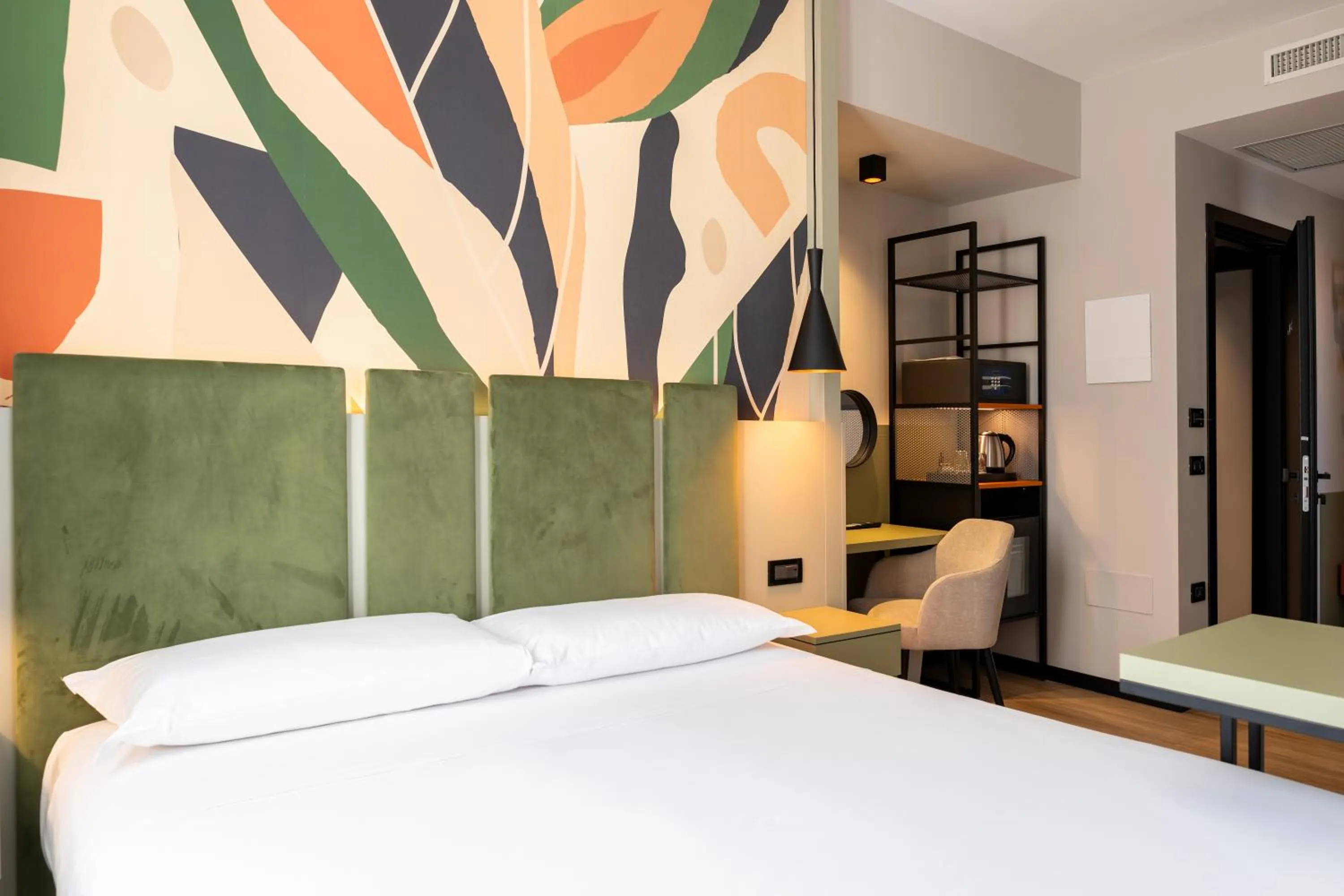 Photo of the whole room, Bed in Elite Hotel & Spa