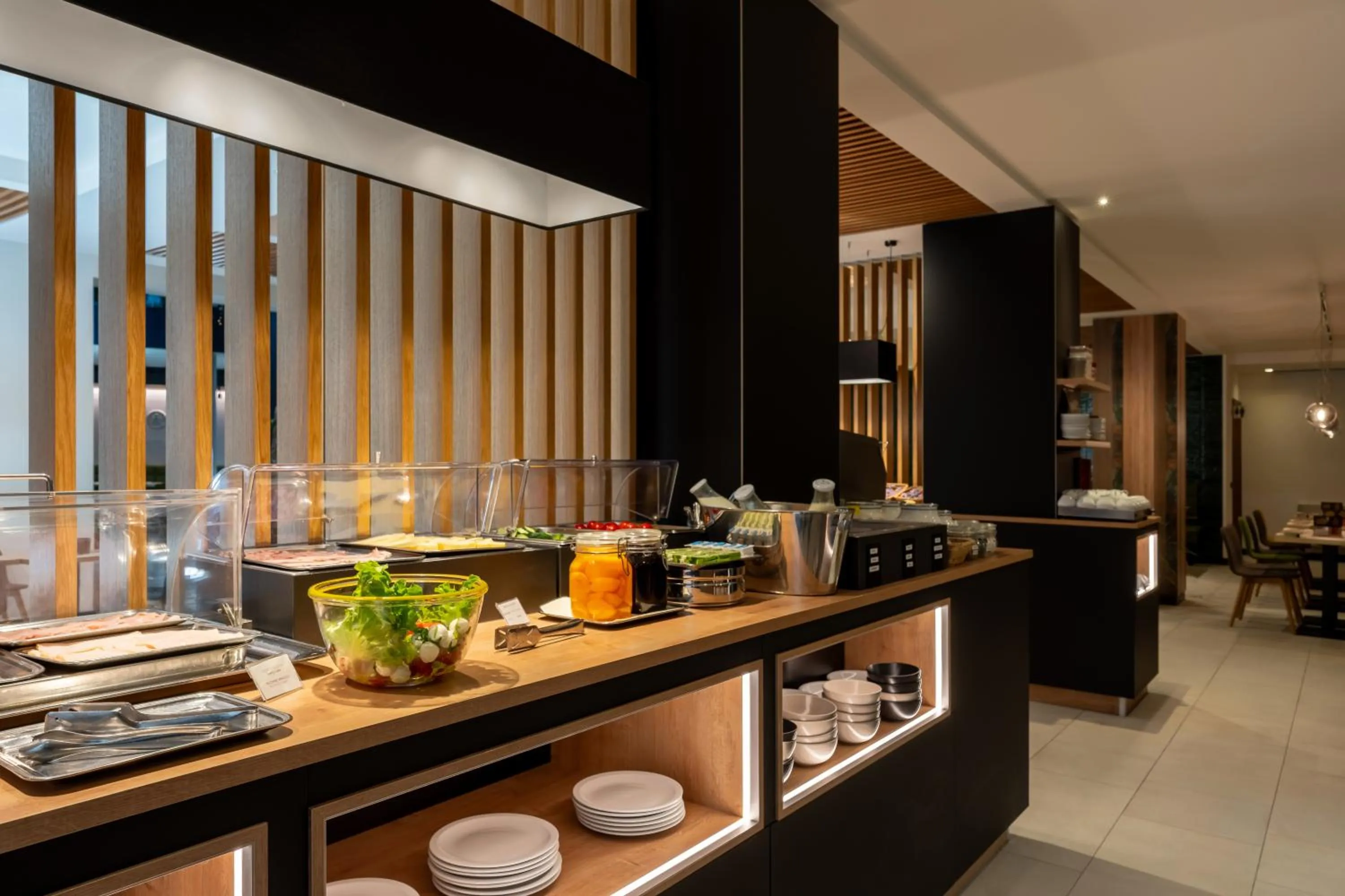 Breakfast in Elite Hotel & Spa