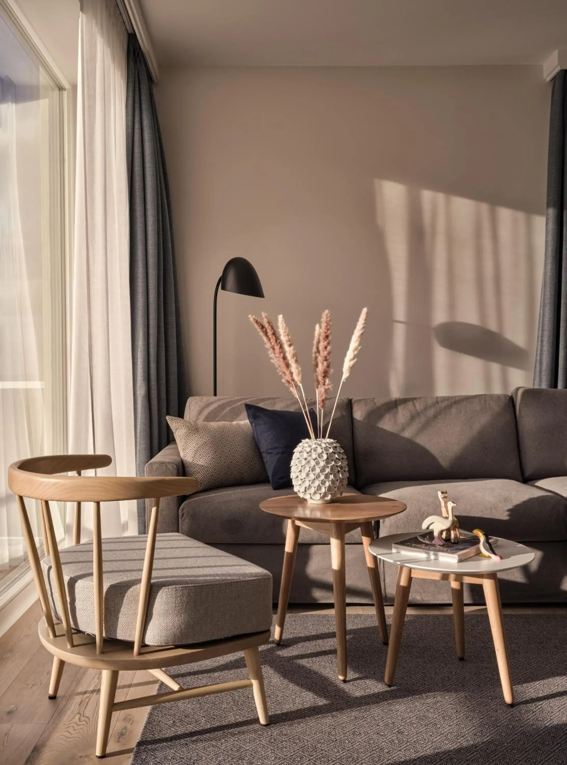 Living room in the breeze Living room in the breeze