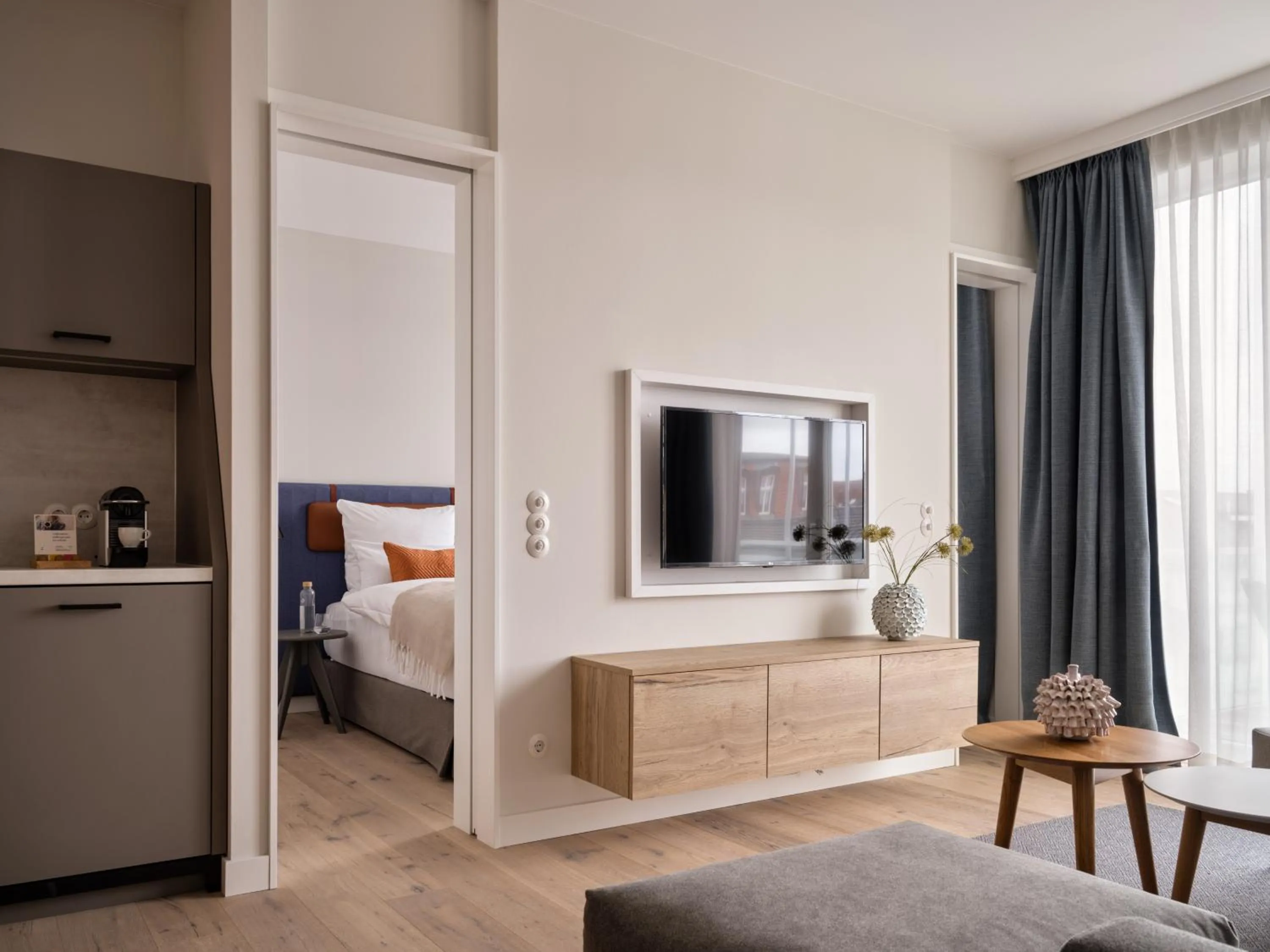 TV and multimedia, Bed in the breeze