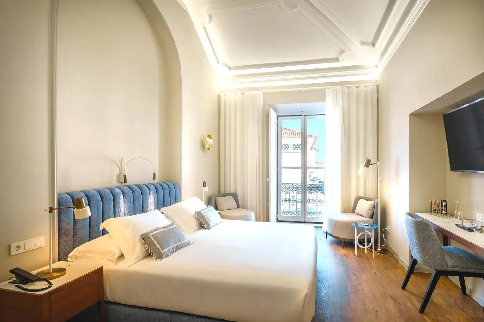 Facility for disabled guests, Bed in MouraSuites Hotel Facility for disabled guests, Bed in MouraSuites Hotel