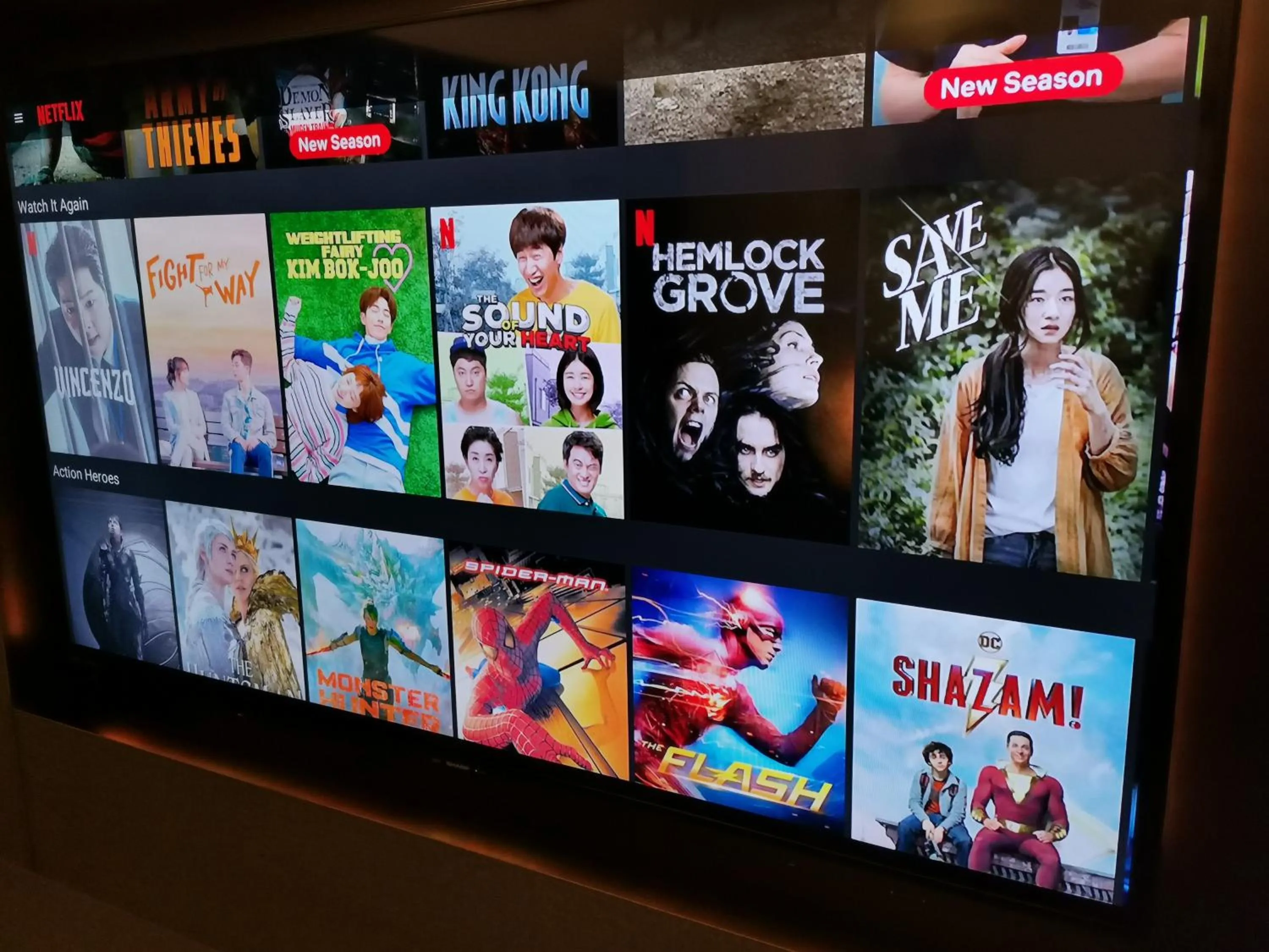 TV and multimedia in Pax6+2 Melaka Famous Homestay Klebang Homefeel