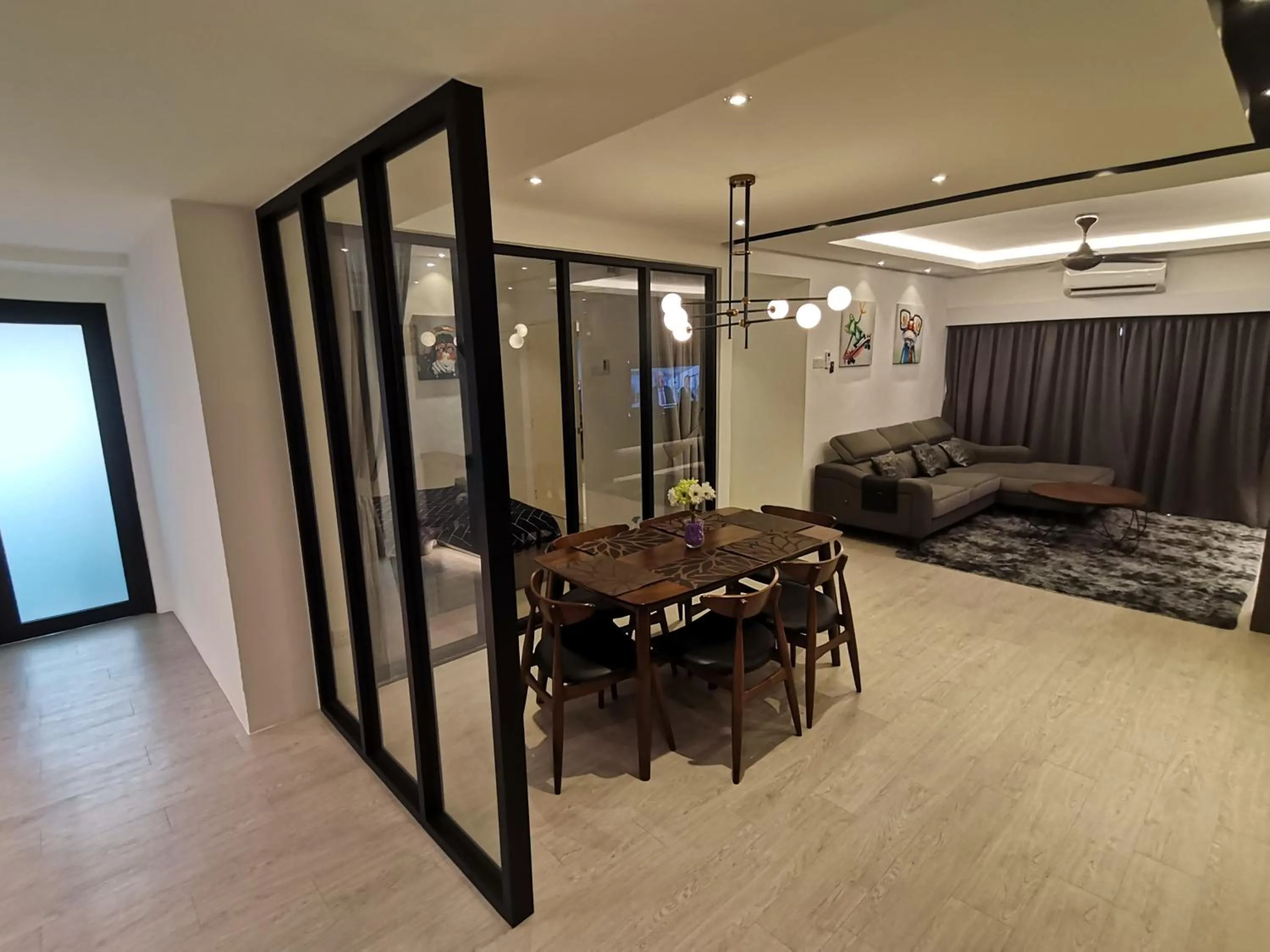 Dining area, Bed in Pax6+2 Melaka Famous Homestay Klebang Homefeel