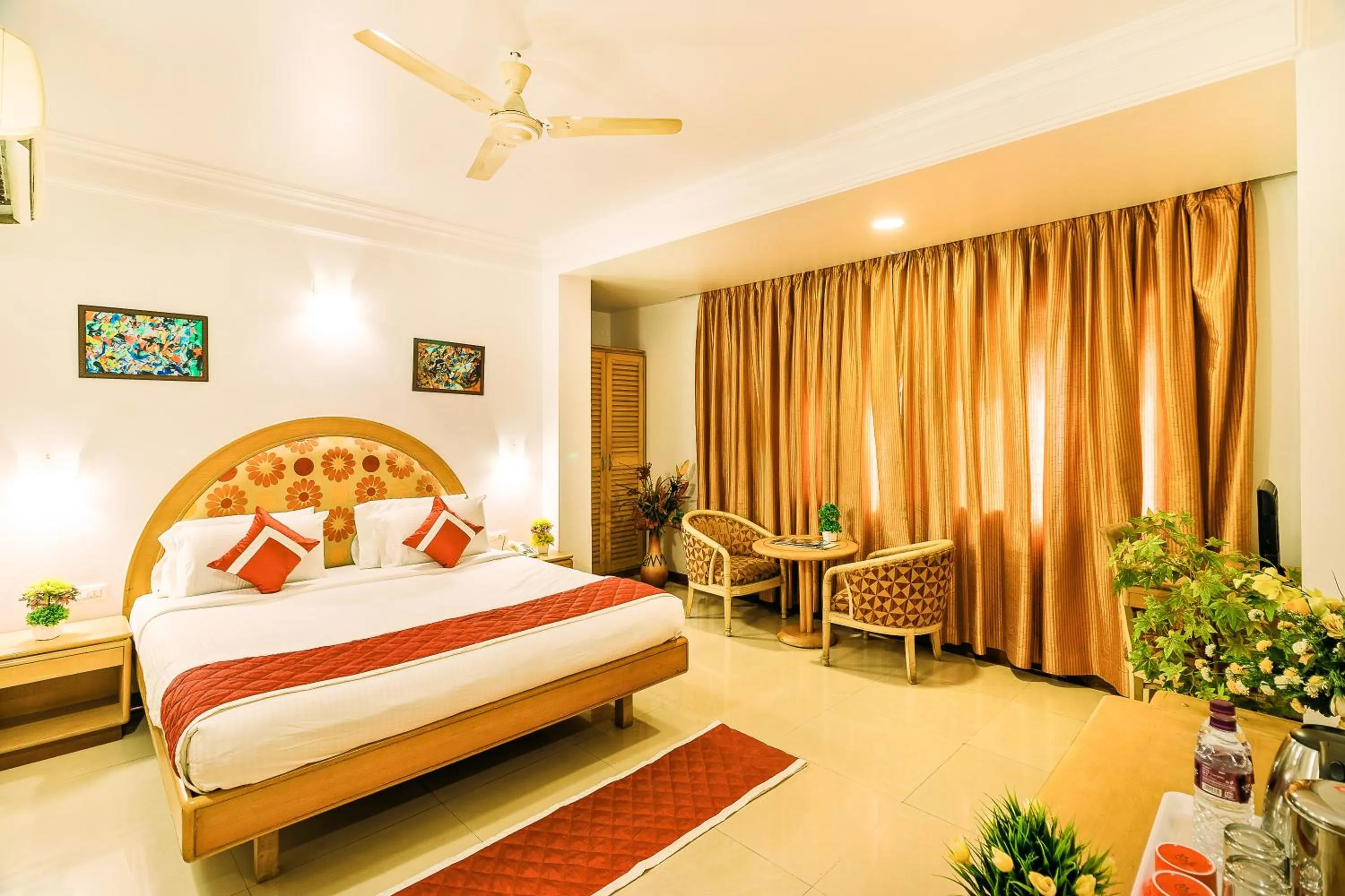 Photo of the whole room, Bed in Octave Crystal Heights