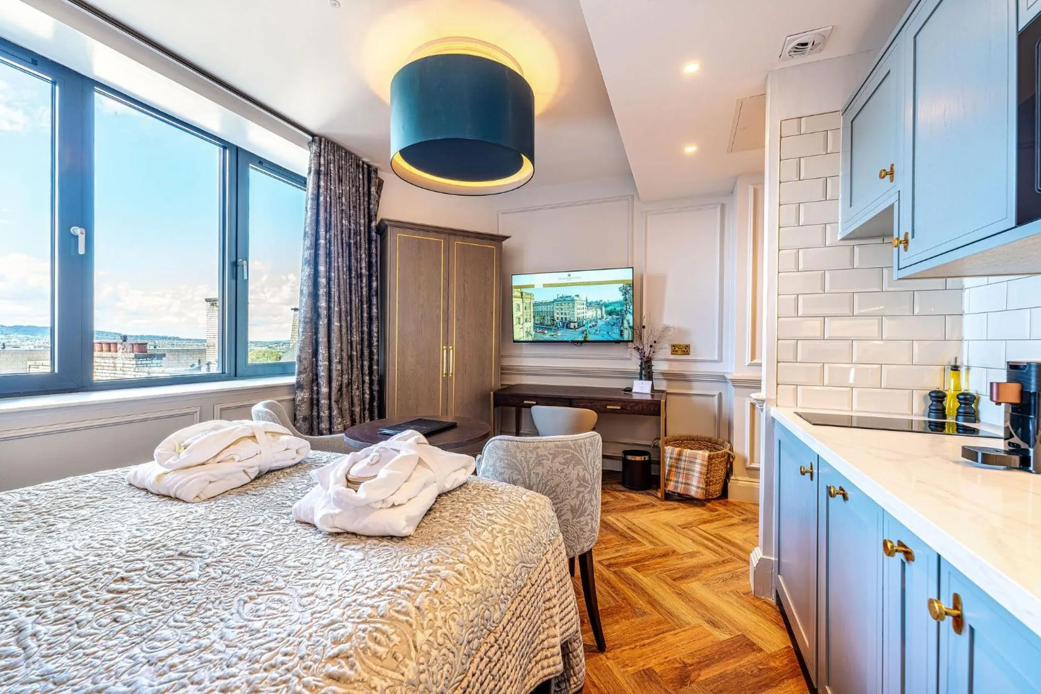 View (from property/room), Bed in RÌGH Residences - George Street