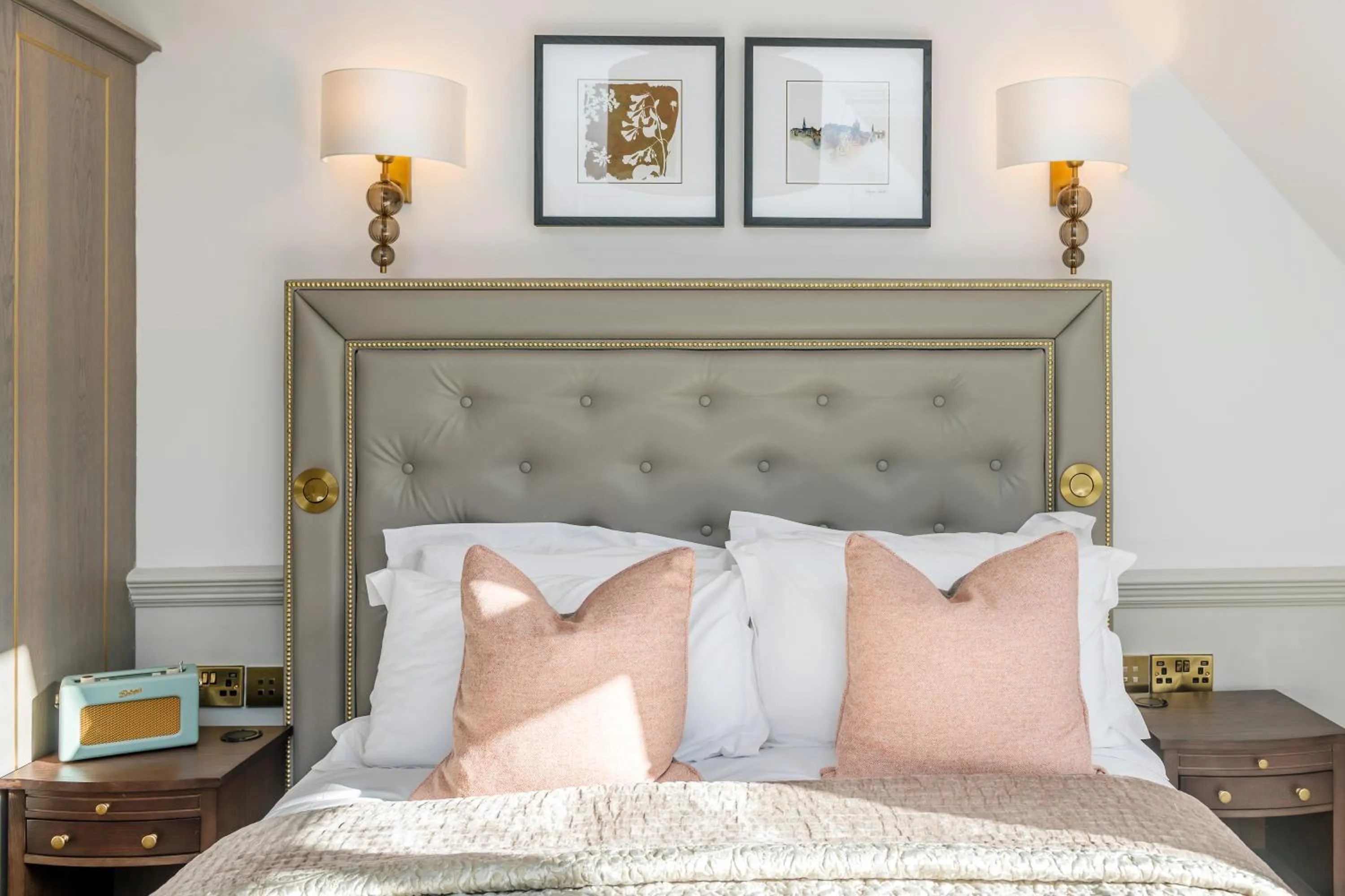 Bedroom, Bed in RÌGH Residences - George Street