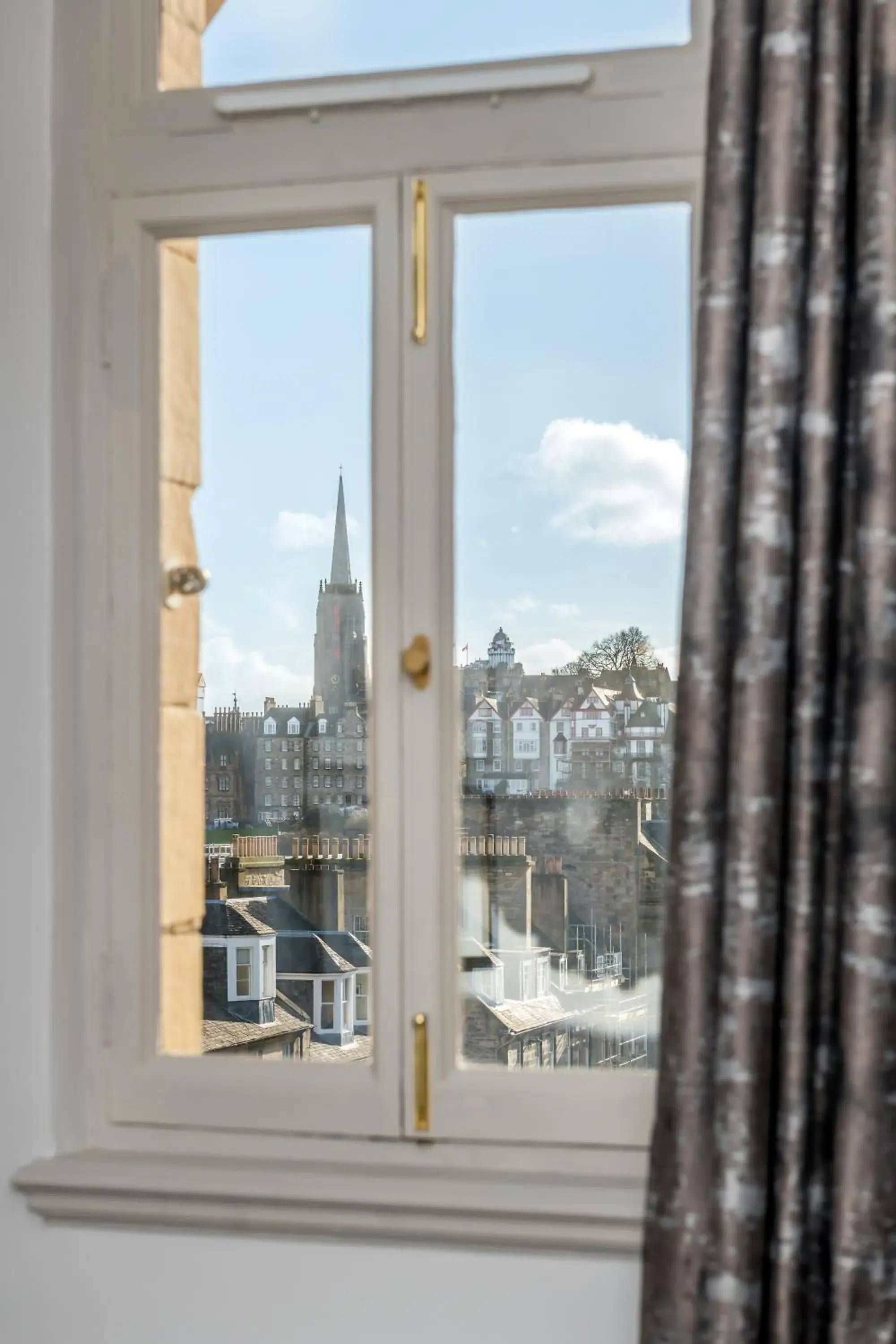 City view in RÌGH Residences - George Street City view in RÌGH Residences - George Street