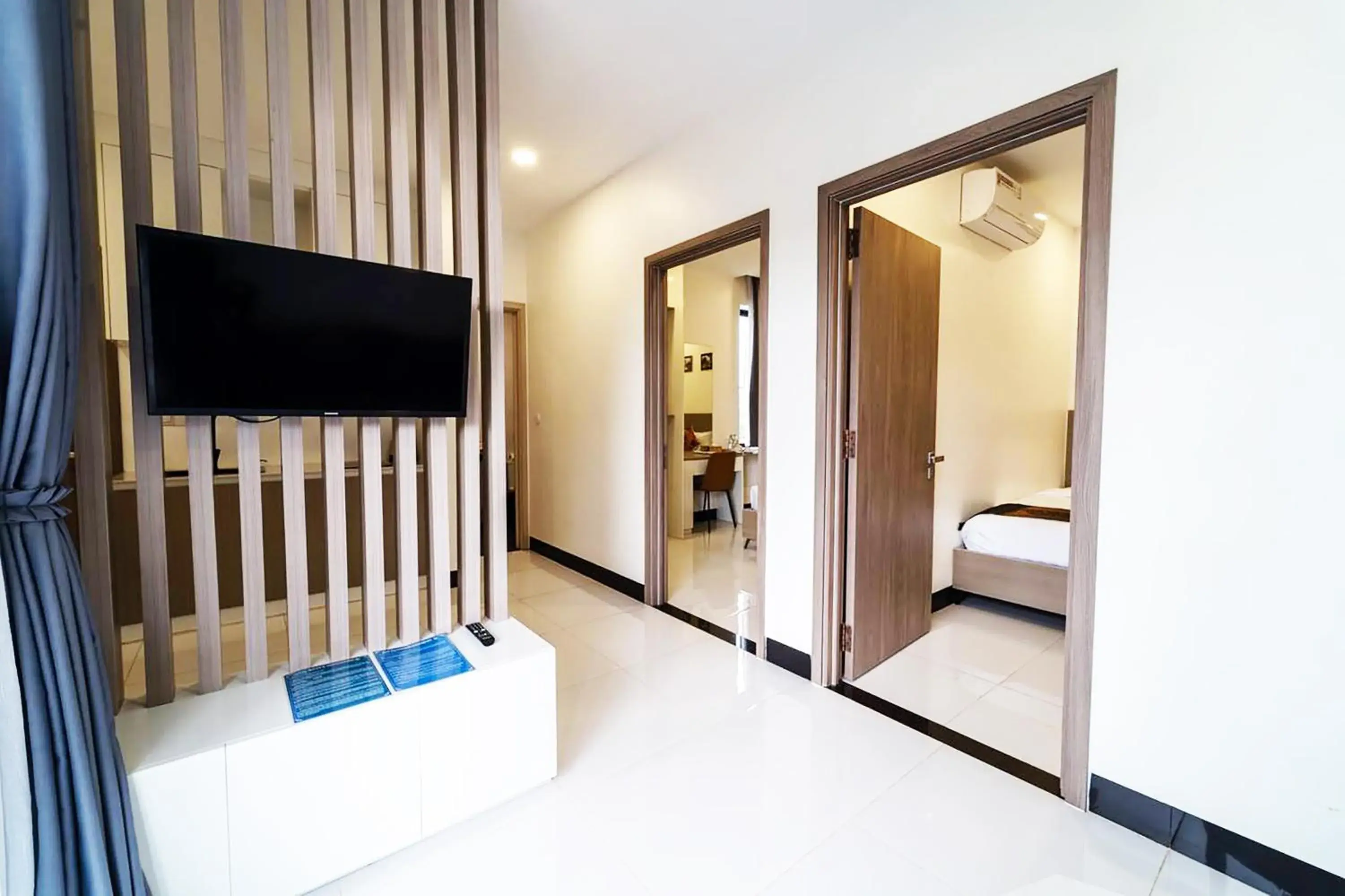 Bedroom, Bed in LH Residence 752 Bedroom, Bed in LH Residence 752