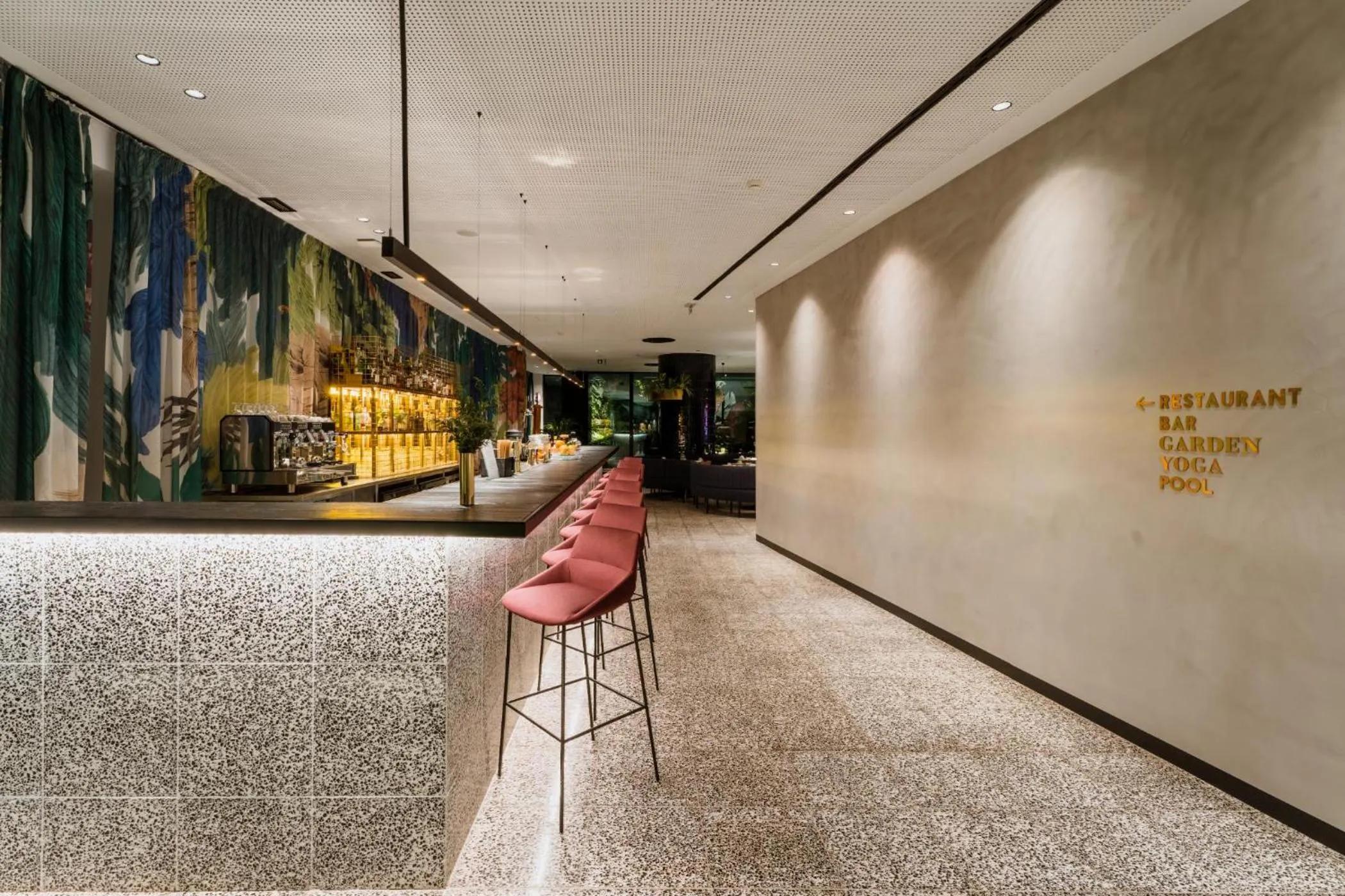 Lounge or bar in Hotel Hotel - Member of Design Hotels