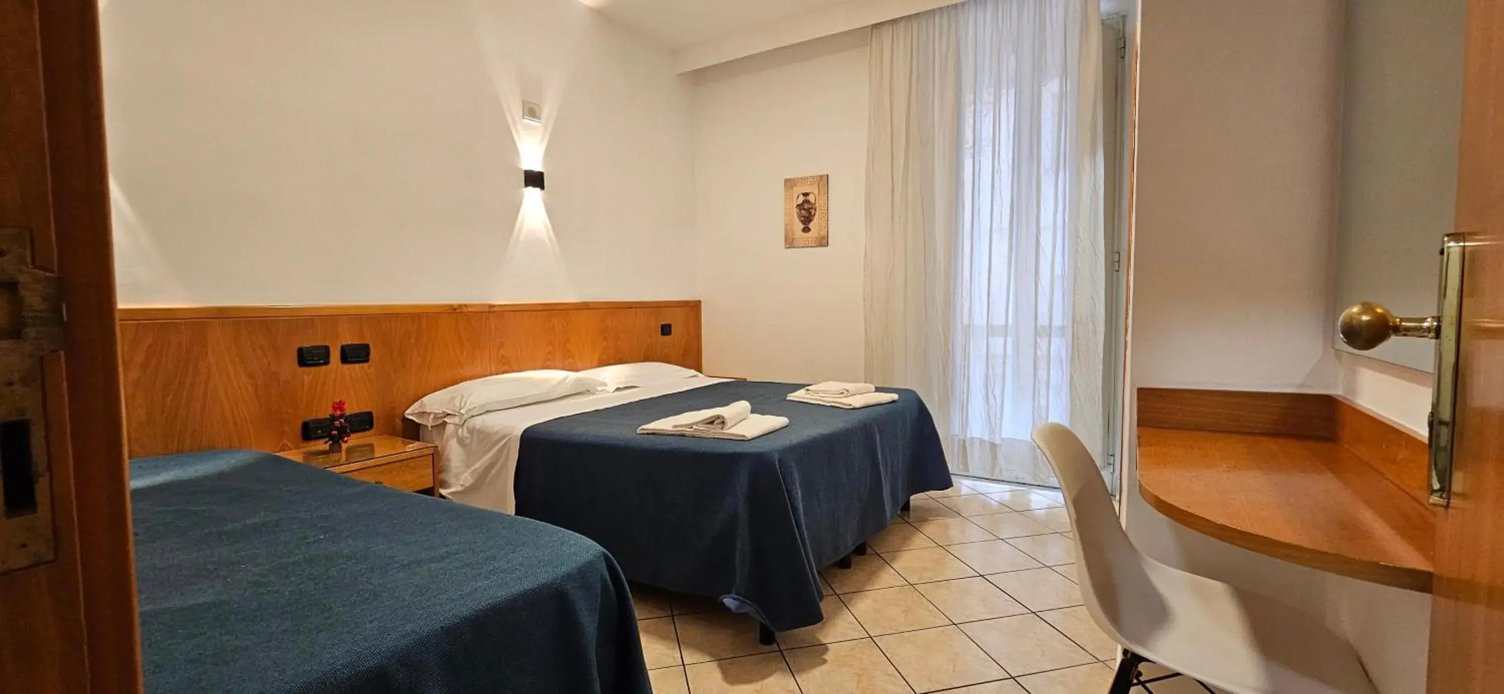 Bed in Hotel Zara Napoli Bed in Hotel Zara Napoli