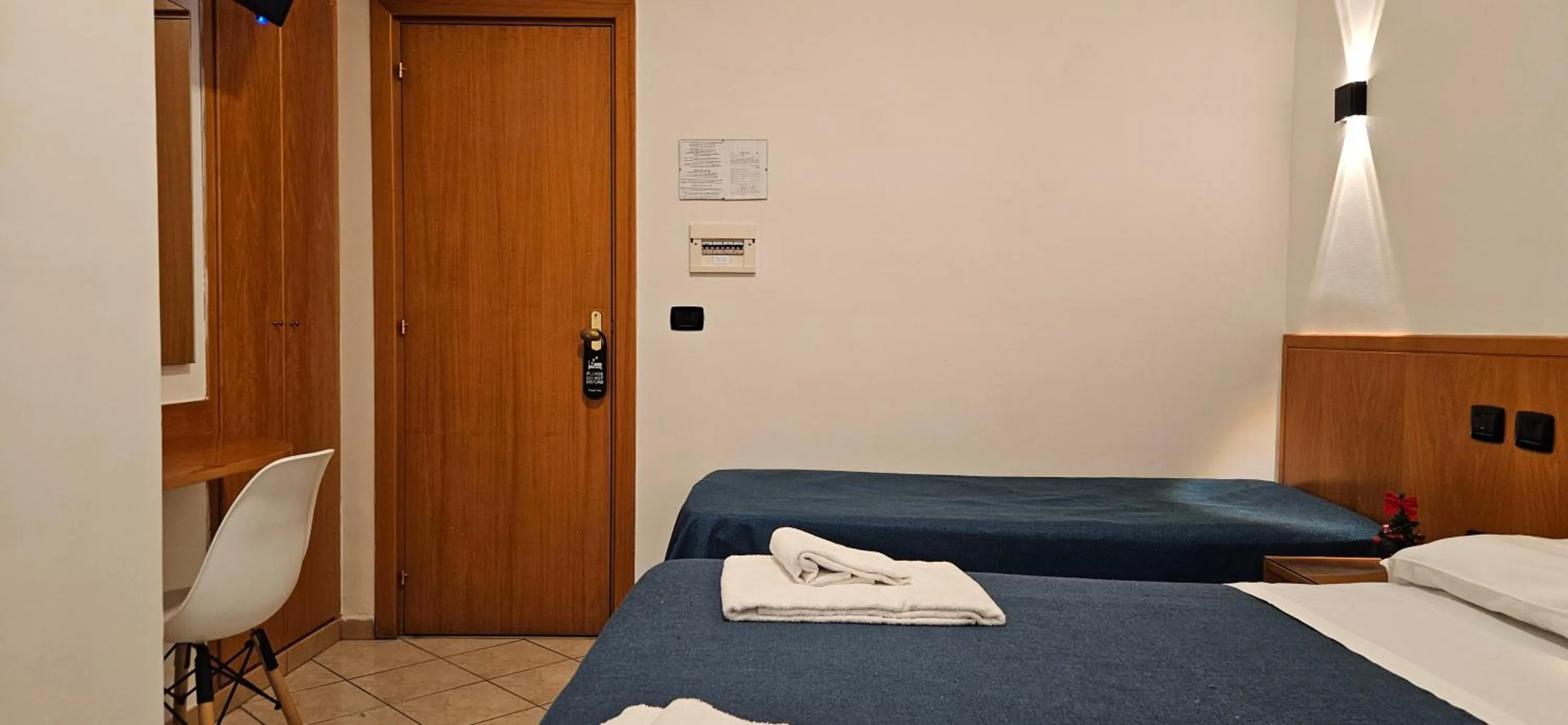 Bed in Hotel Zara Napoli