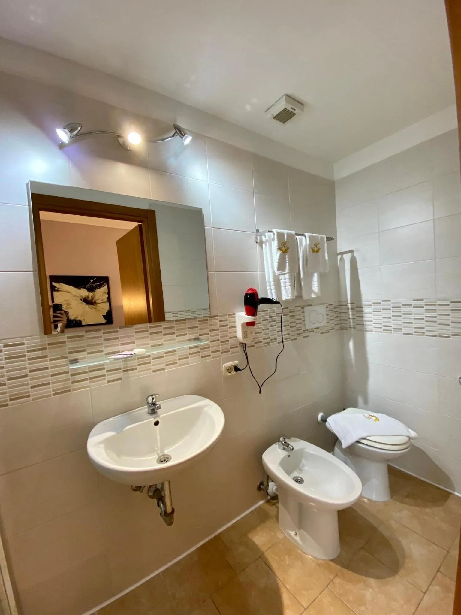 Bathroom in Hotel Atena