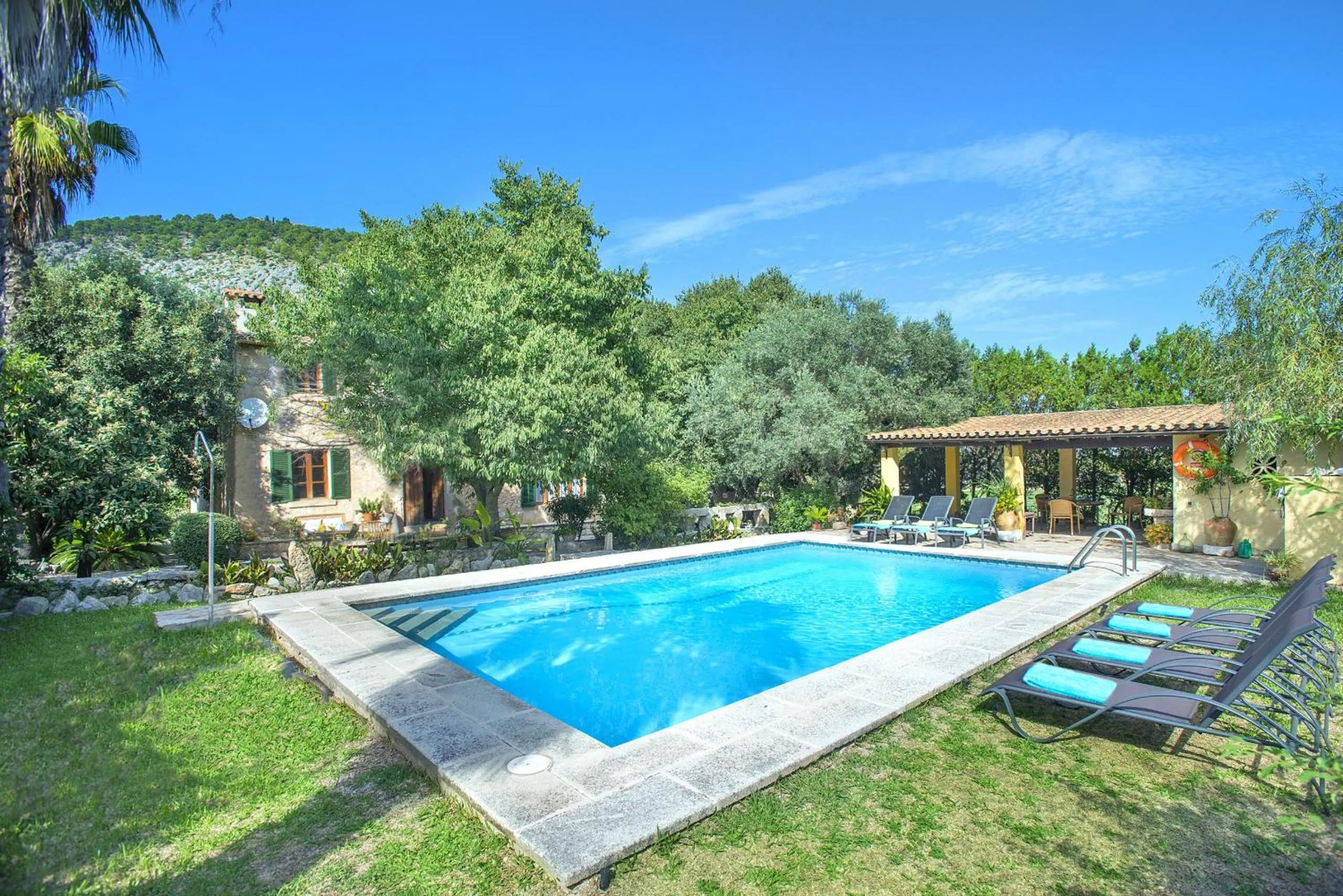 Owl Booking Villa Can Brullet - Rustic Stay