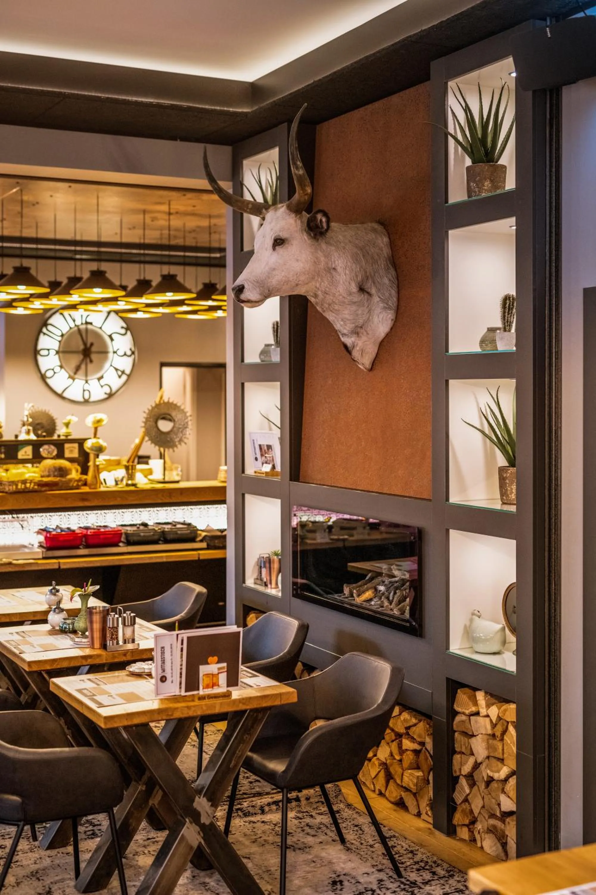 Restaurant/places to eat in Boutique Hotel Melchers