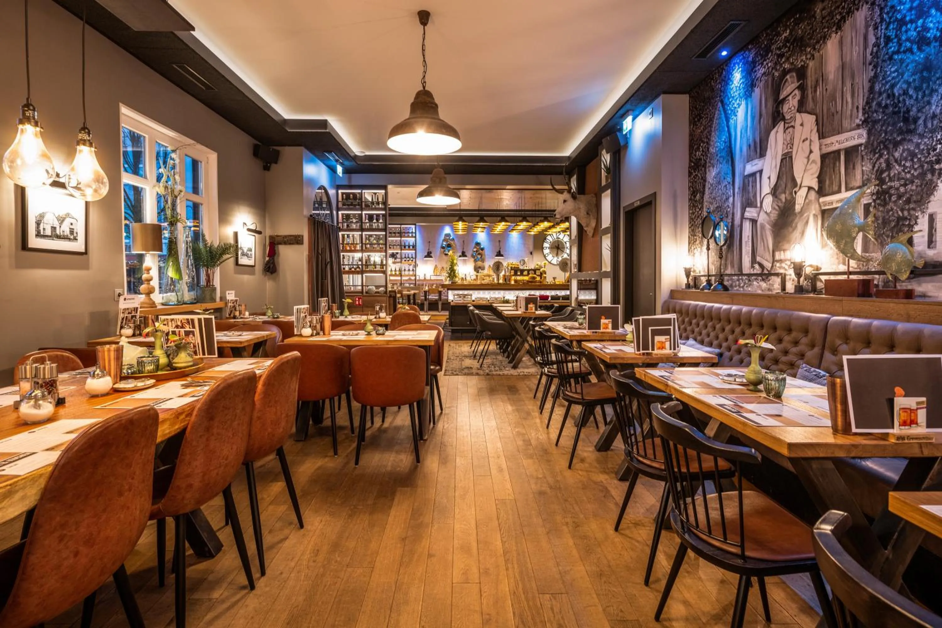 Restaurant/places to eat in Boutique Hotel Melchers