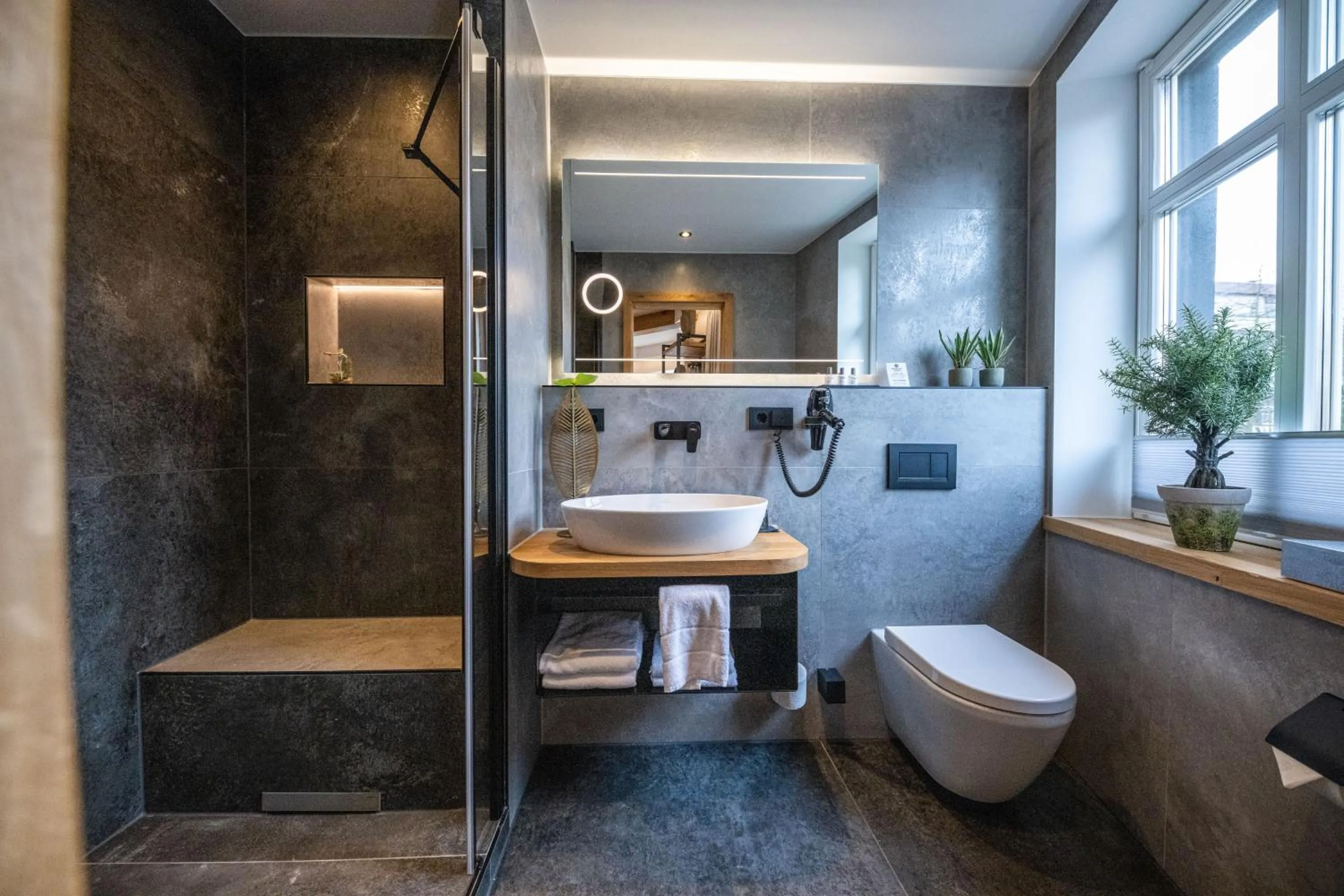 Shower in Boutique Hotel Melchers