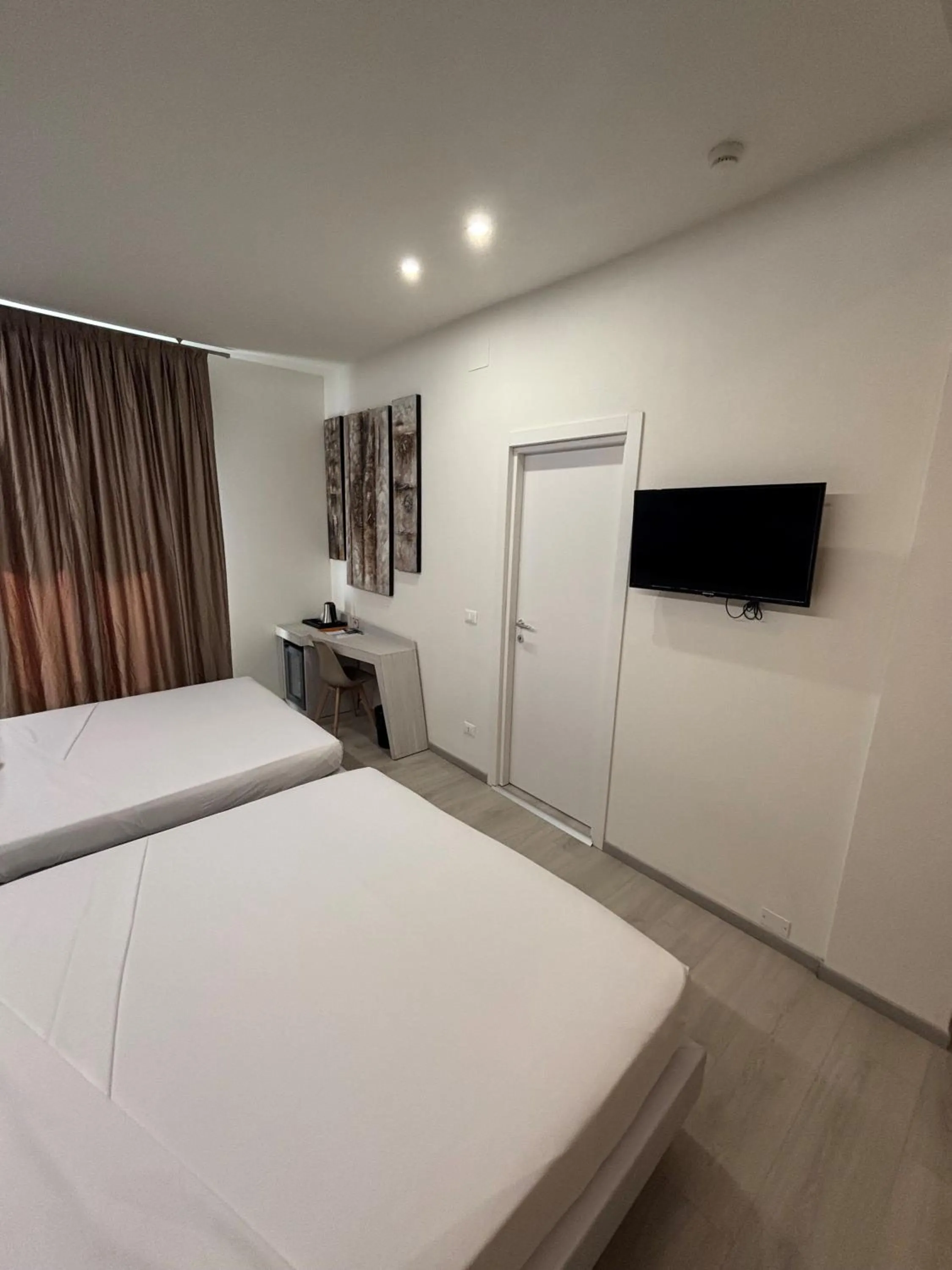 TV and multimedia, Bed in Hotel Fiera Wellness & Spa