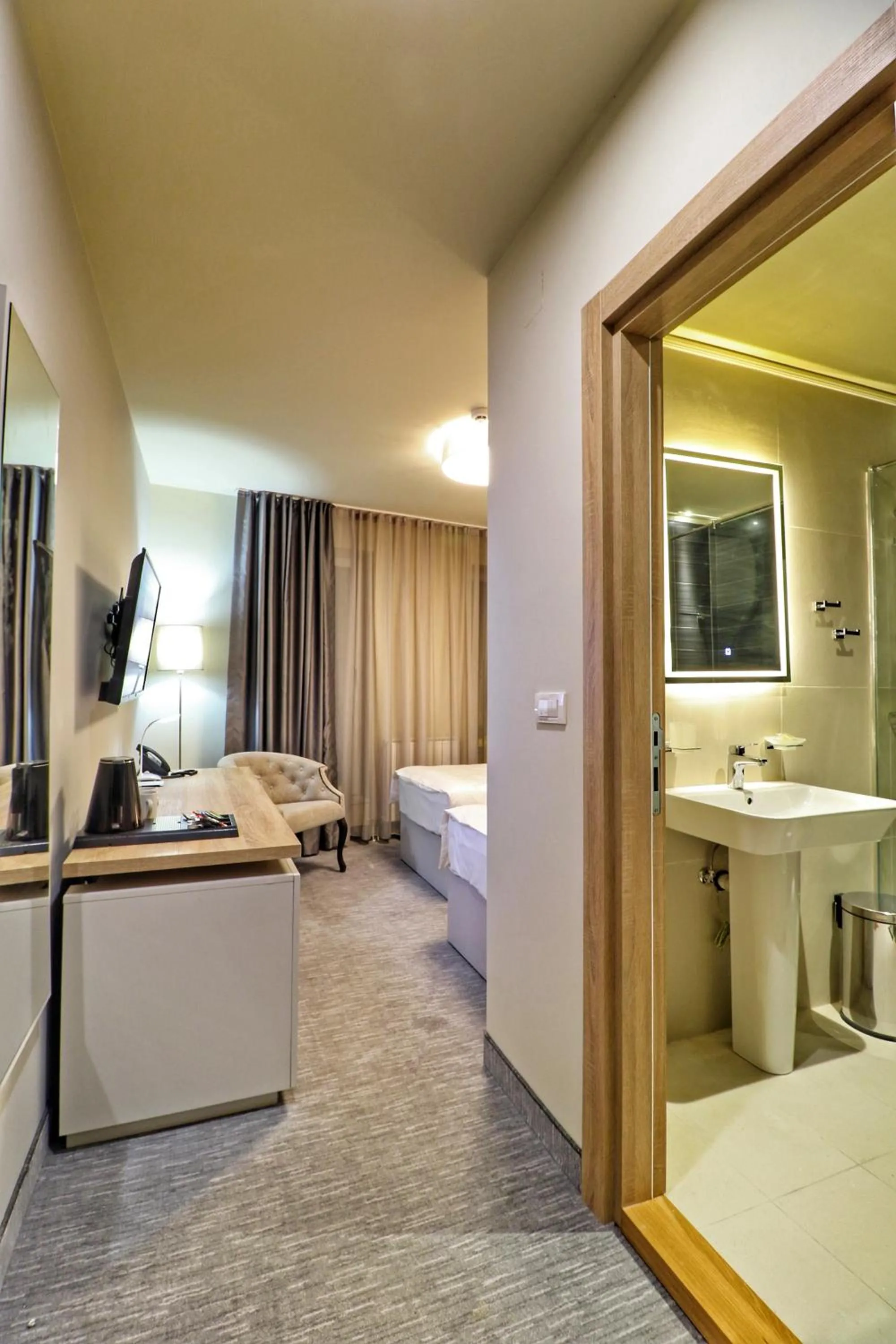 Hotel Skadarlija NB