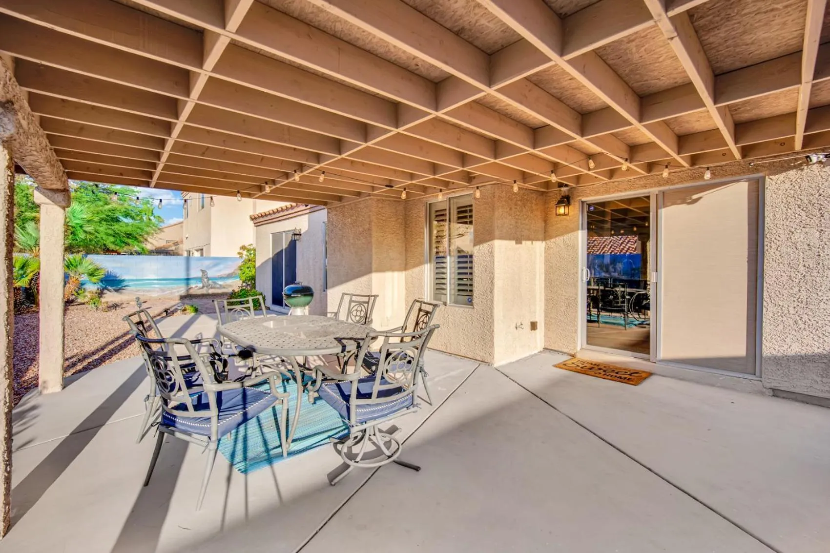 Property building in Sports Themed--Automated King Bed--Family Friendly--5 miles to Strip