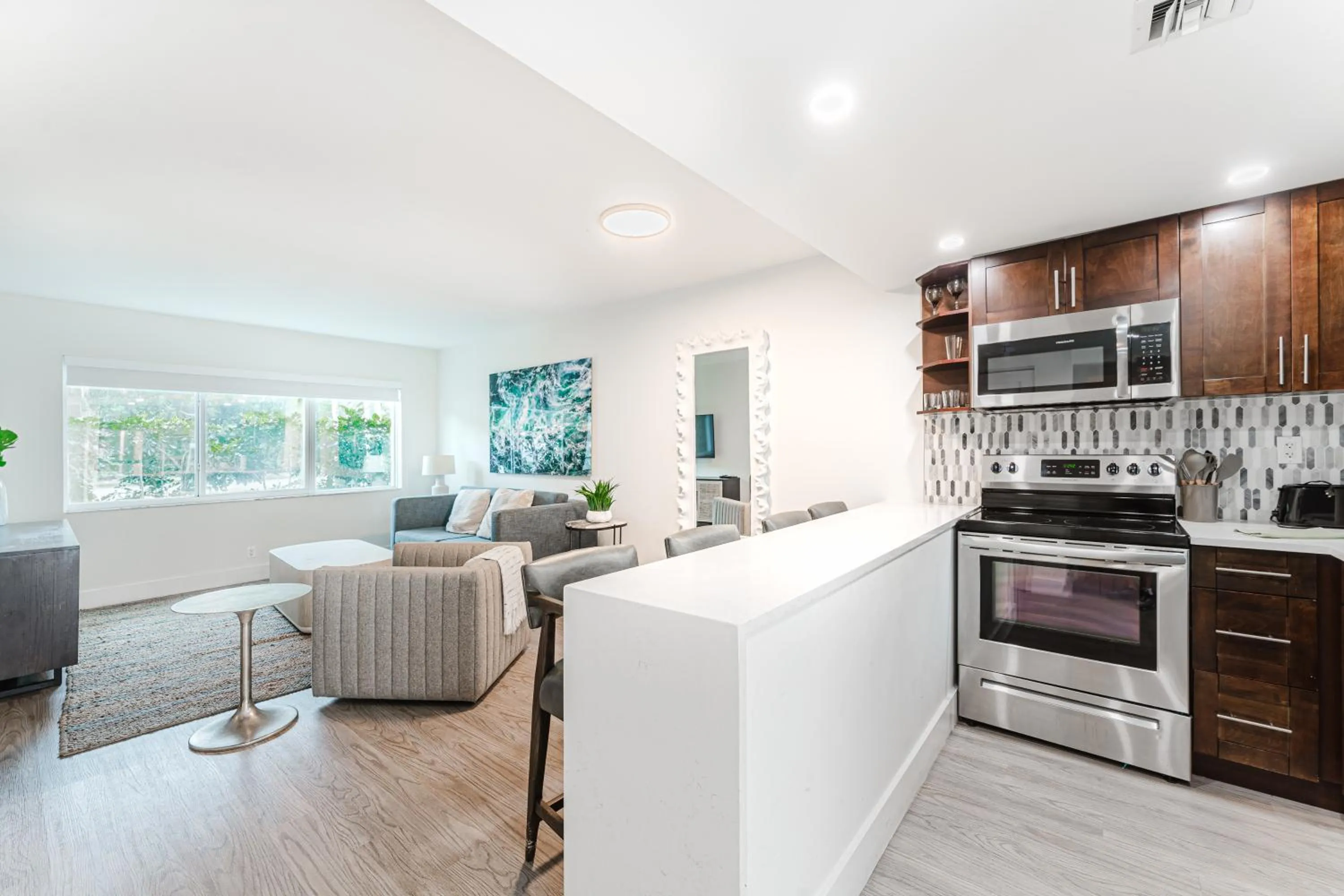 Living room in 365 Ocean