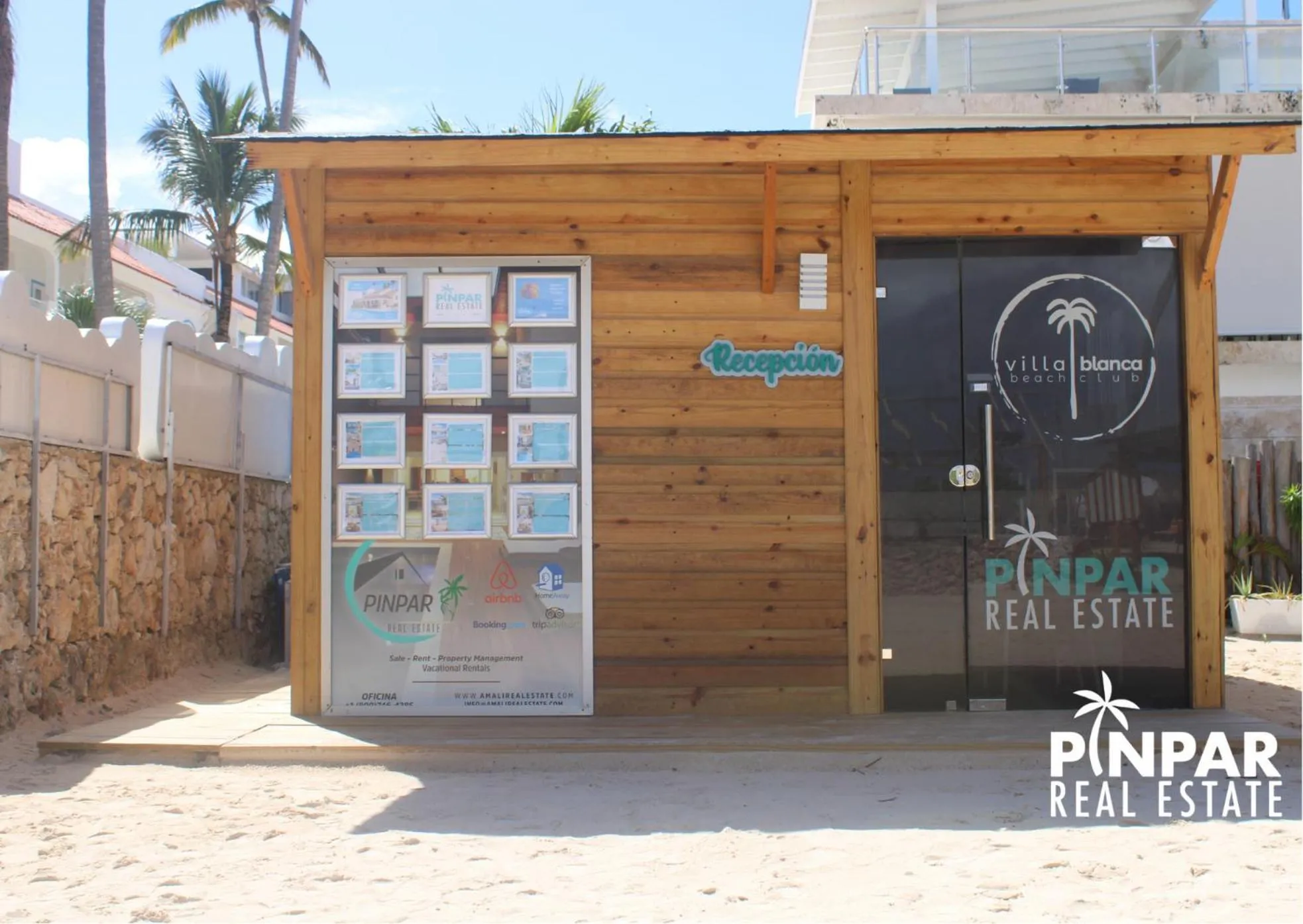 Property building in Villa Blanca Beach Club