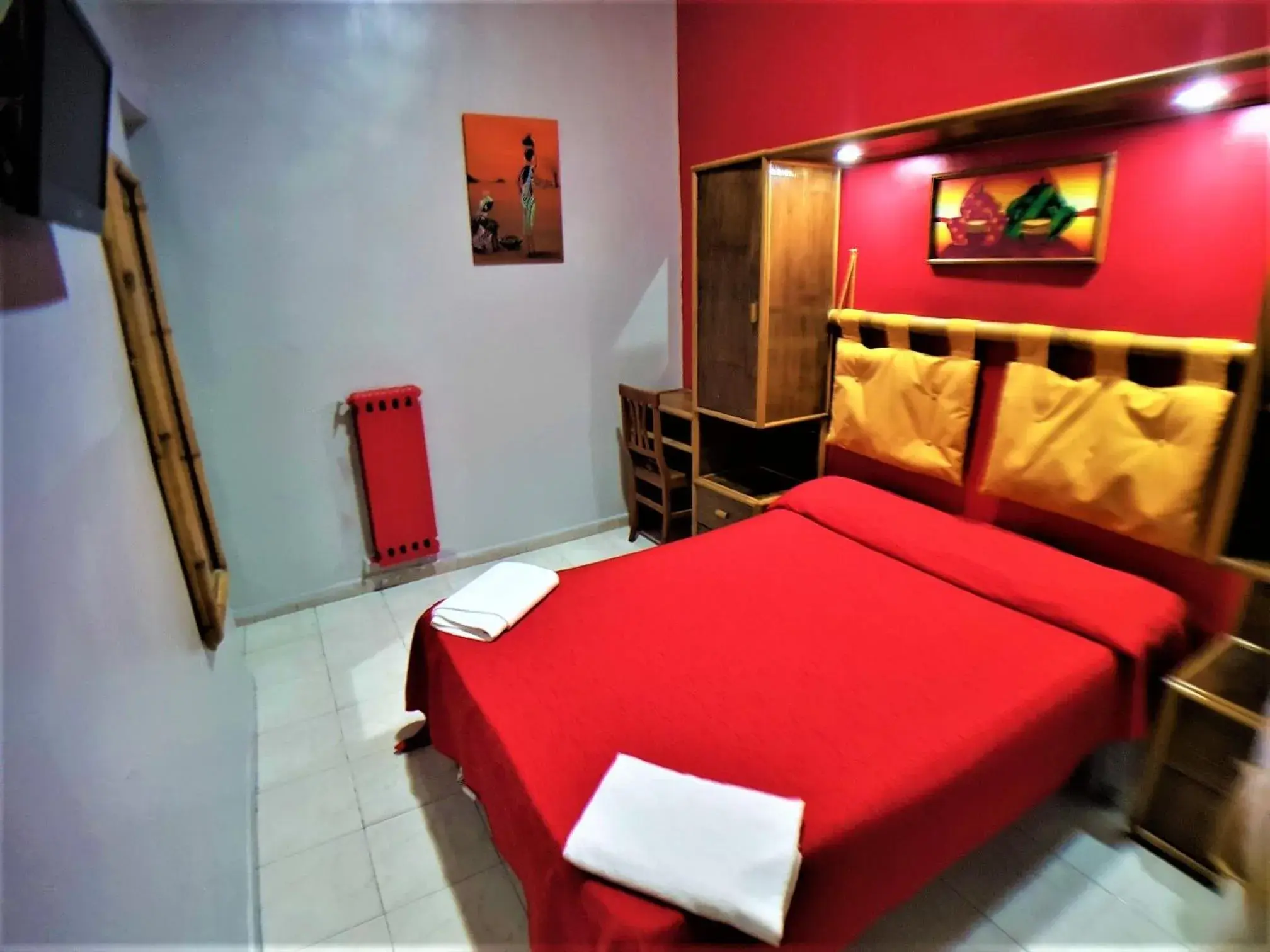 Bed in Hotel Ginevra Bed in Hotel Ginevra