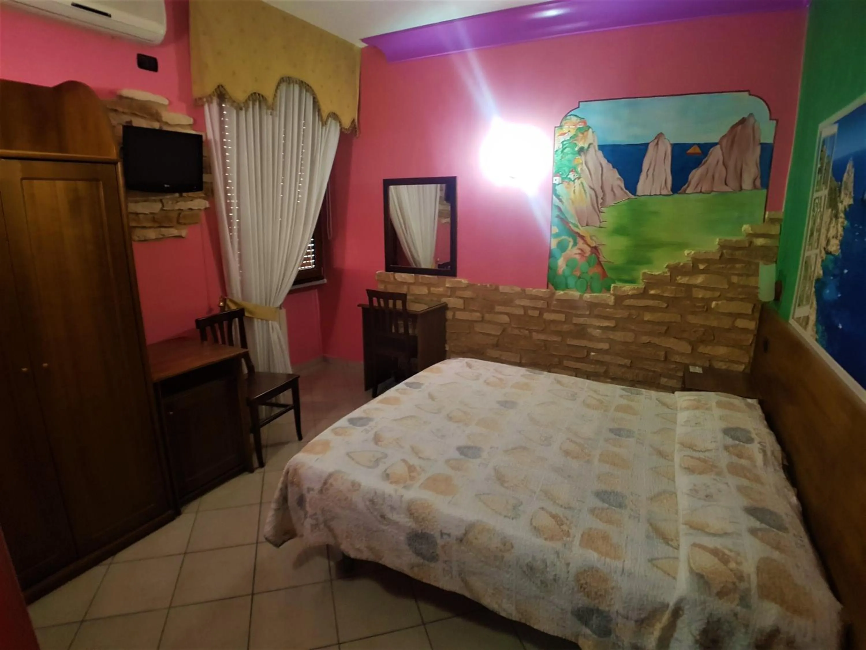 Bed in Hotel Ginevra