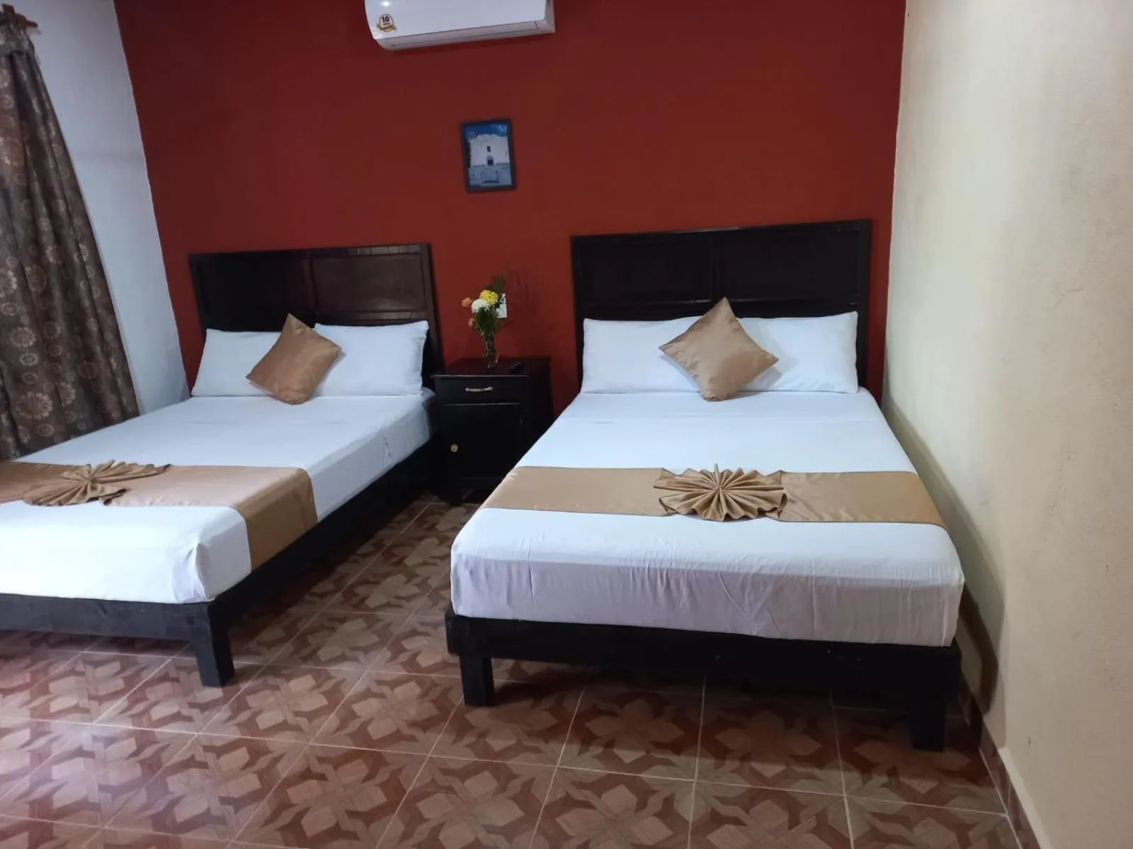 Photo of the whole room in Hotel Don Jacinto