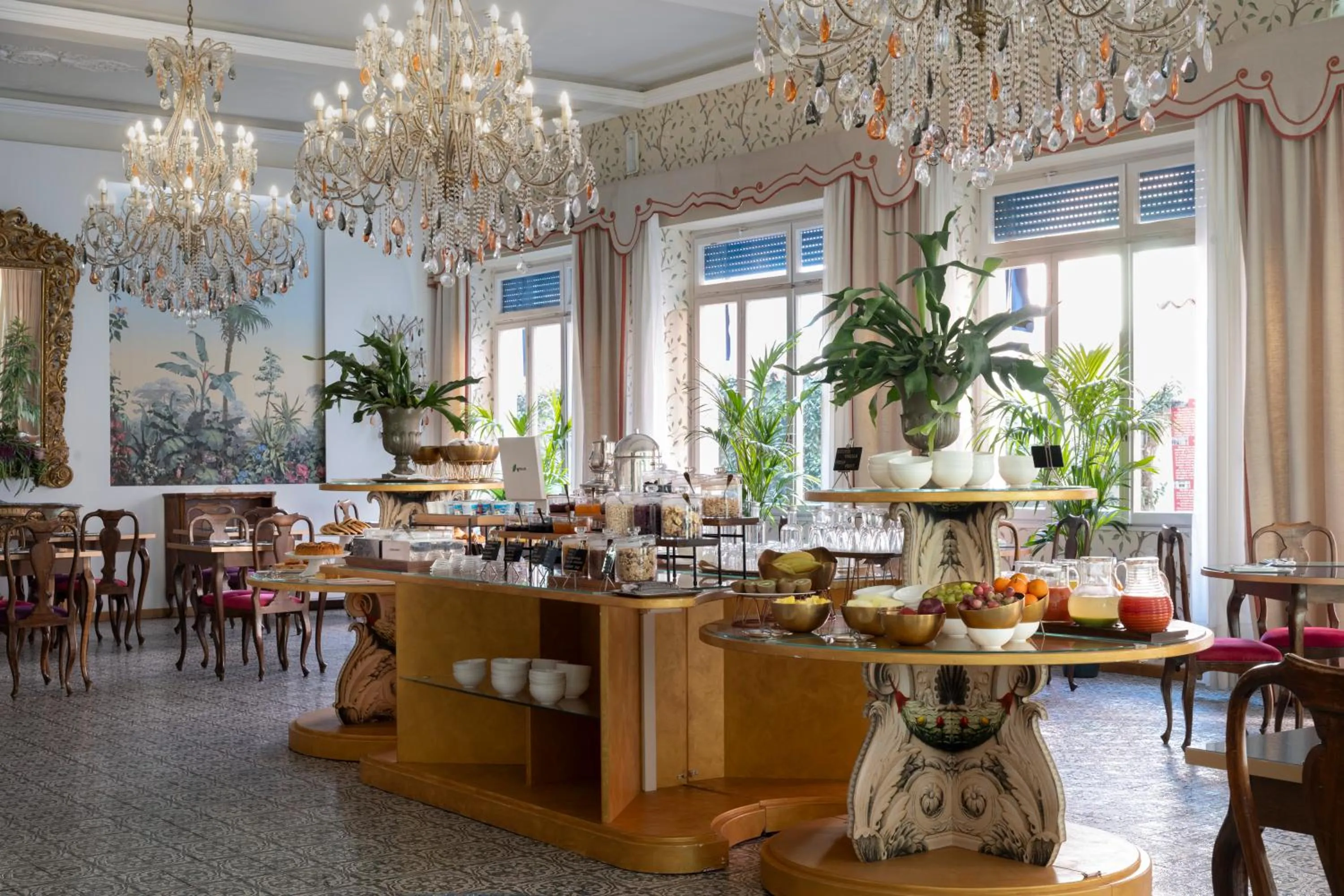 Breakfast in Palace Hotel