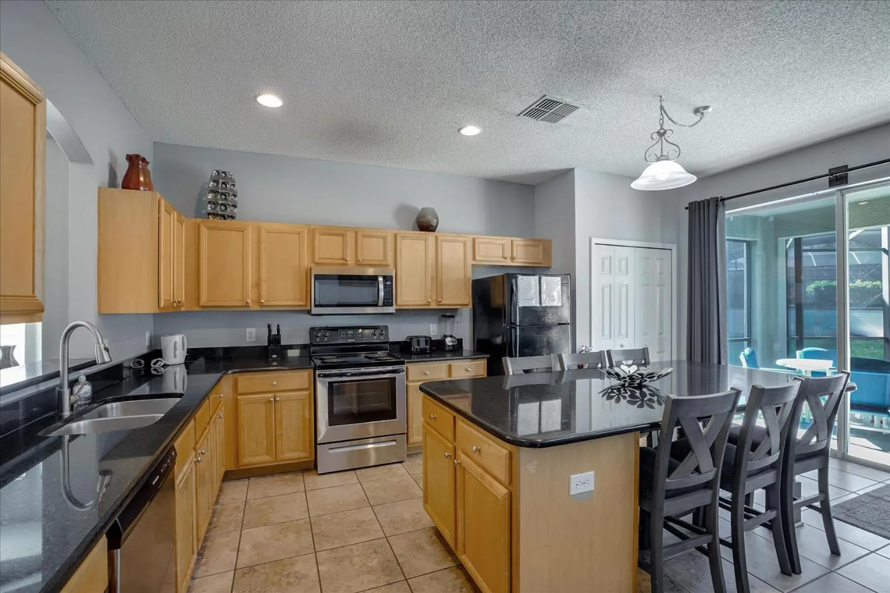 EXCELLENT 7 Bedroom EIR Vacation Villa - PRIVATE POOL