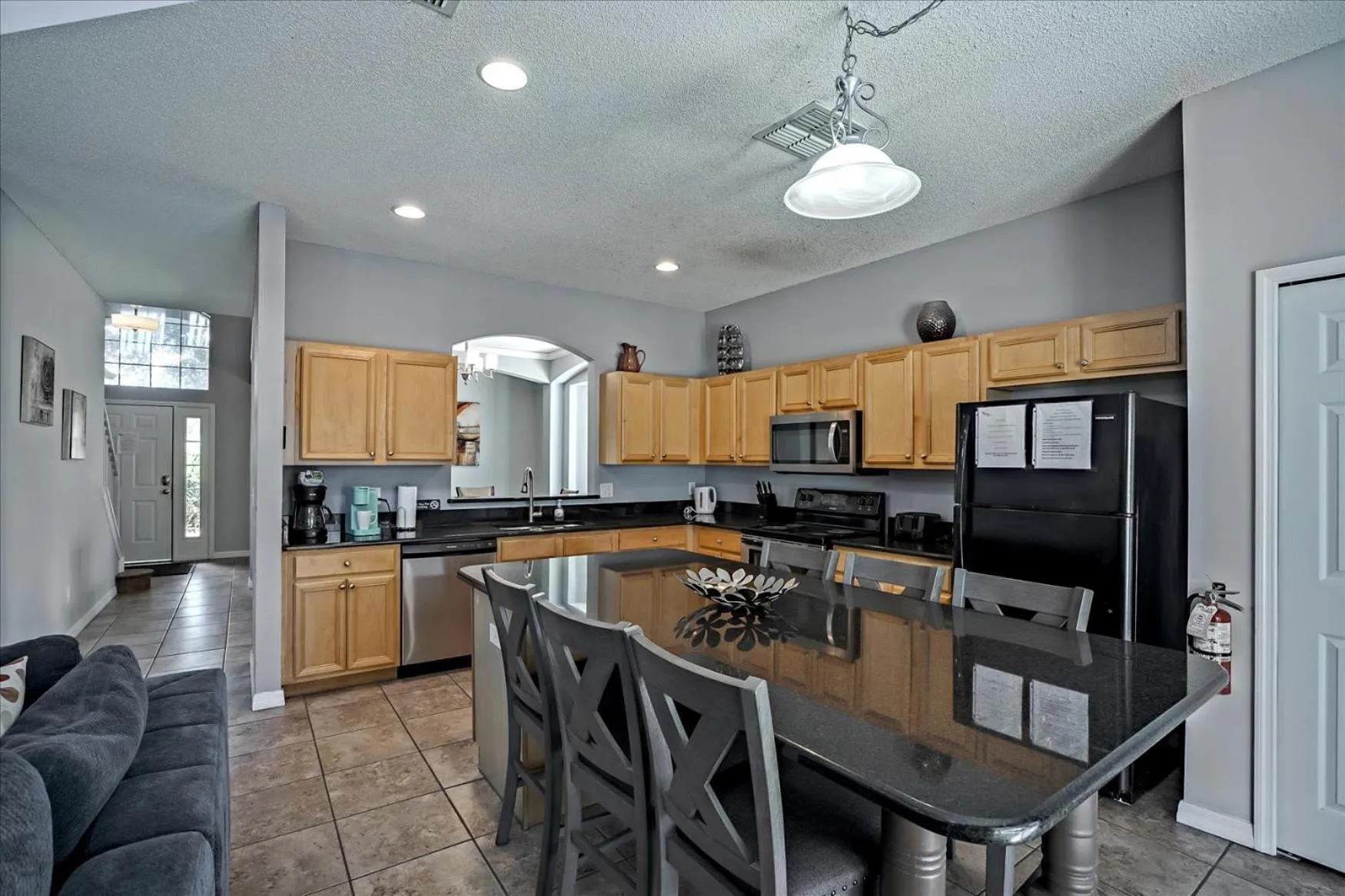 EXCELLENT 7 Bedroom EIR Vacation Villa - PRIVATE POOL