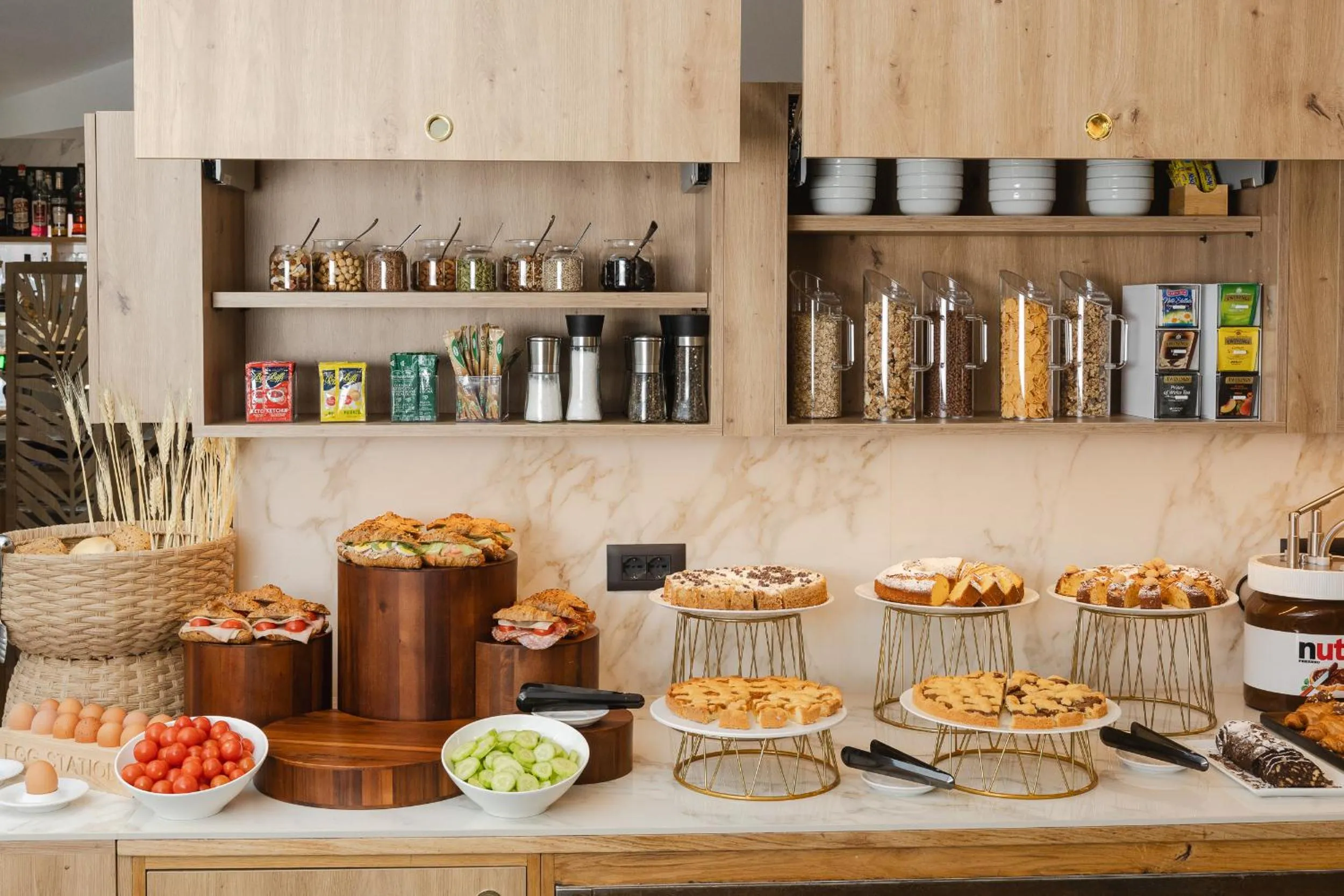 Food and drinks in Hotel Marco Polo 3 Stelle Superior