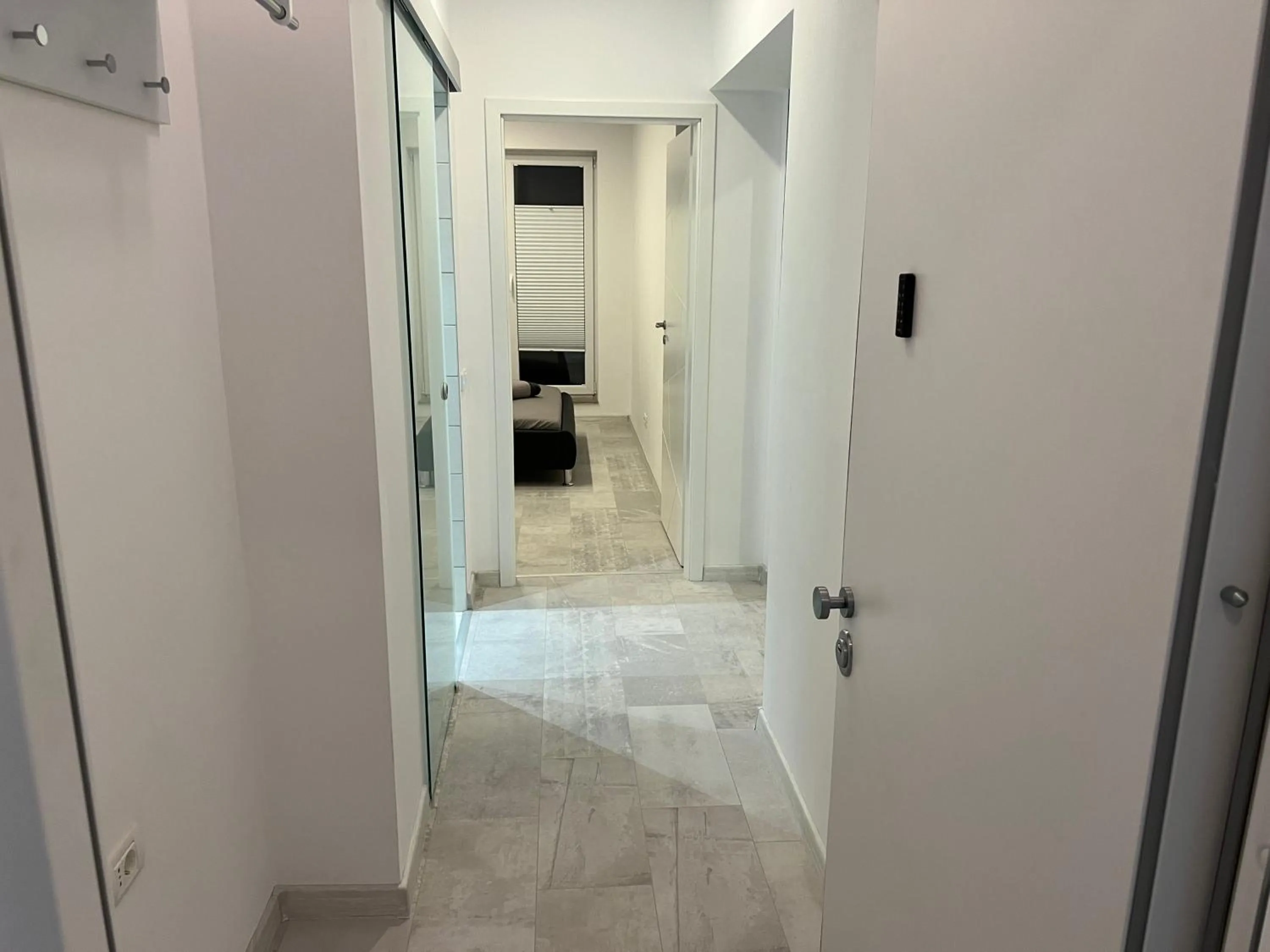 Facade/entrance in Stunning 2-Room Penthouse with Lakeview W11