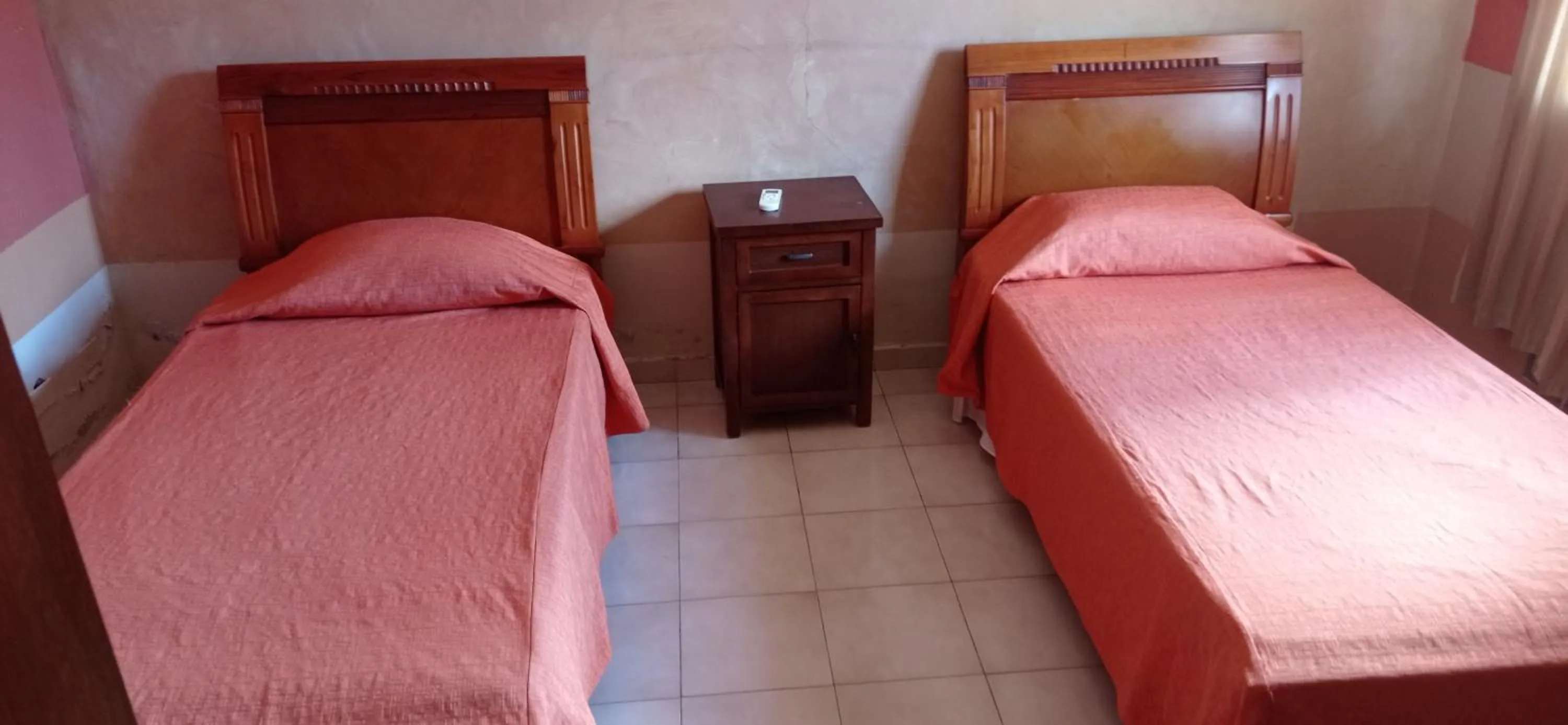 Twin Room in Canal Inn Panama