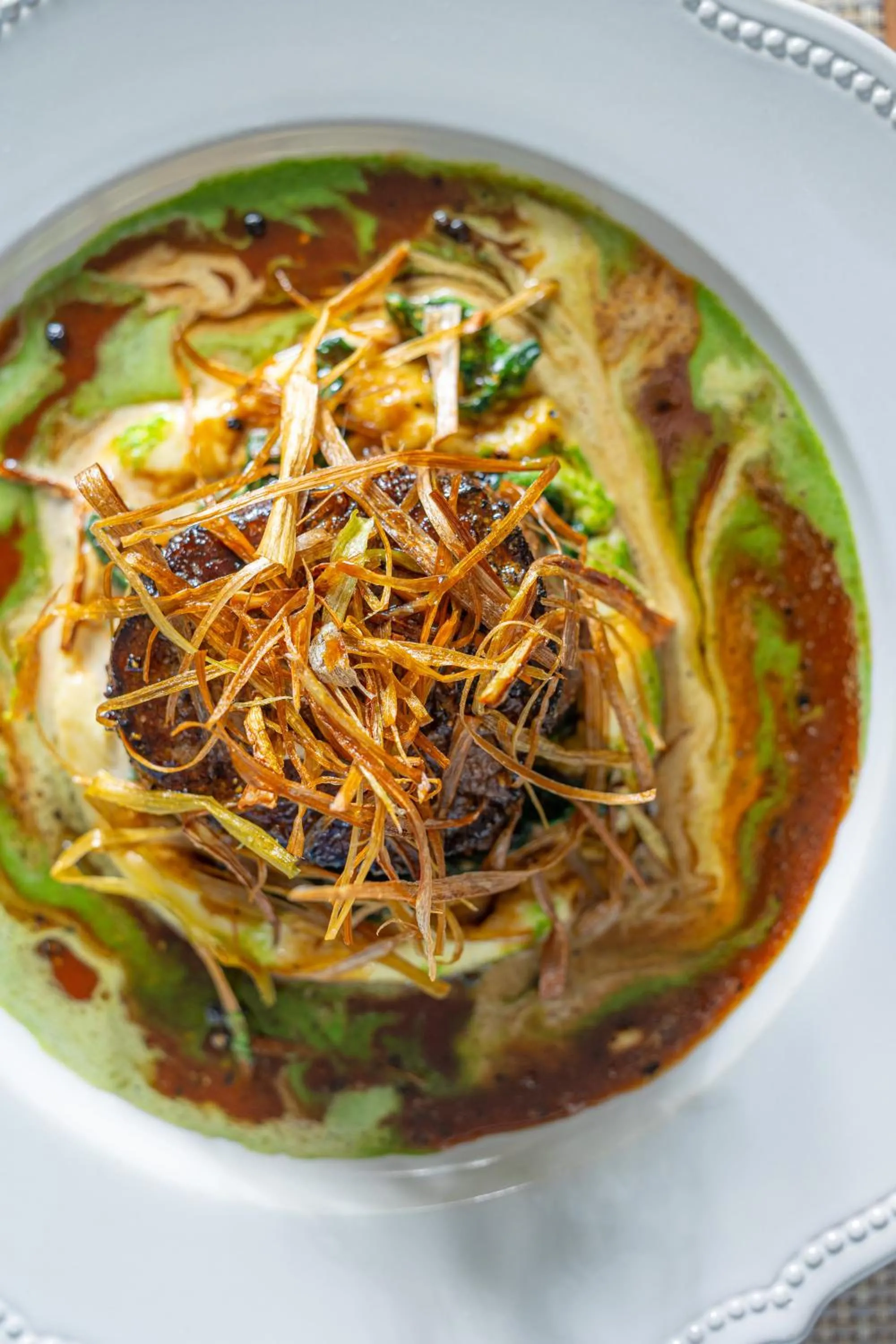 Restaurant/places to eat in La Demeure
