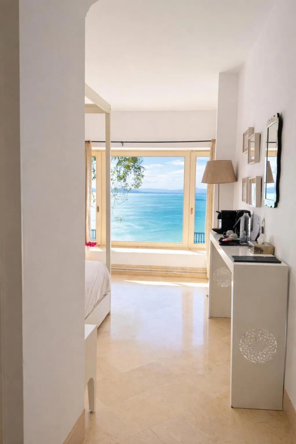Sea view in La Demeure