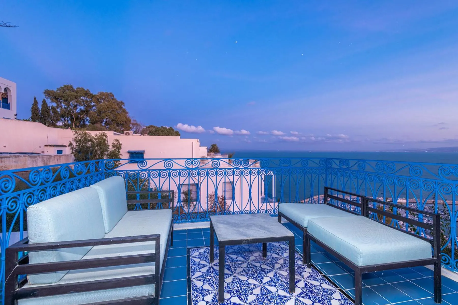 Balcony/Terrace in La Demeure