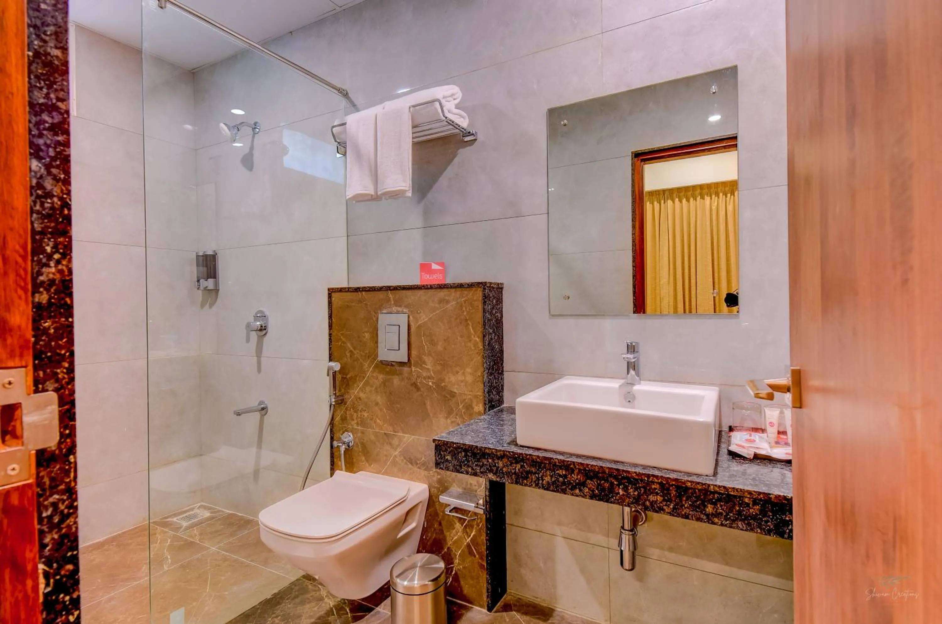 Bathroom in Zip By Spree Hotels Brookefield