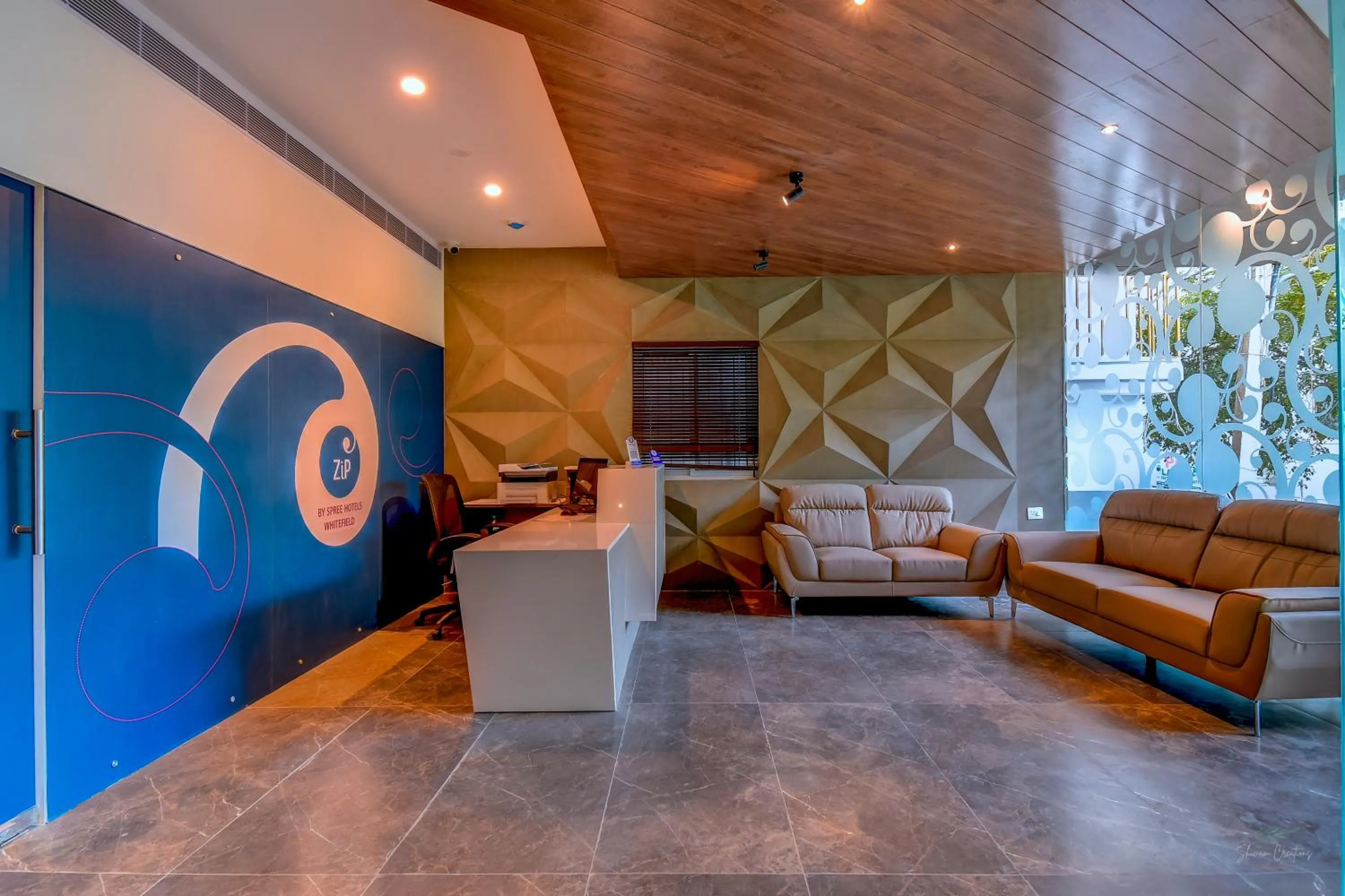 Lobby or reception in Zip By Spree Hotels Brookefield