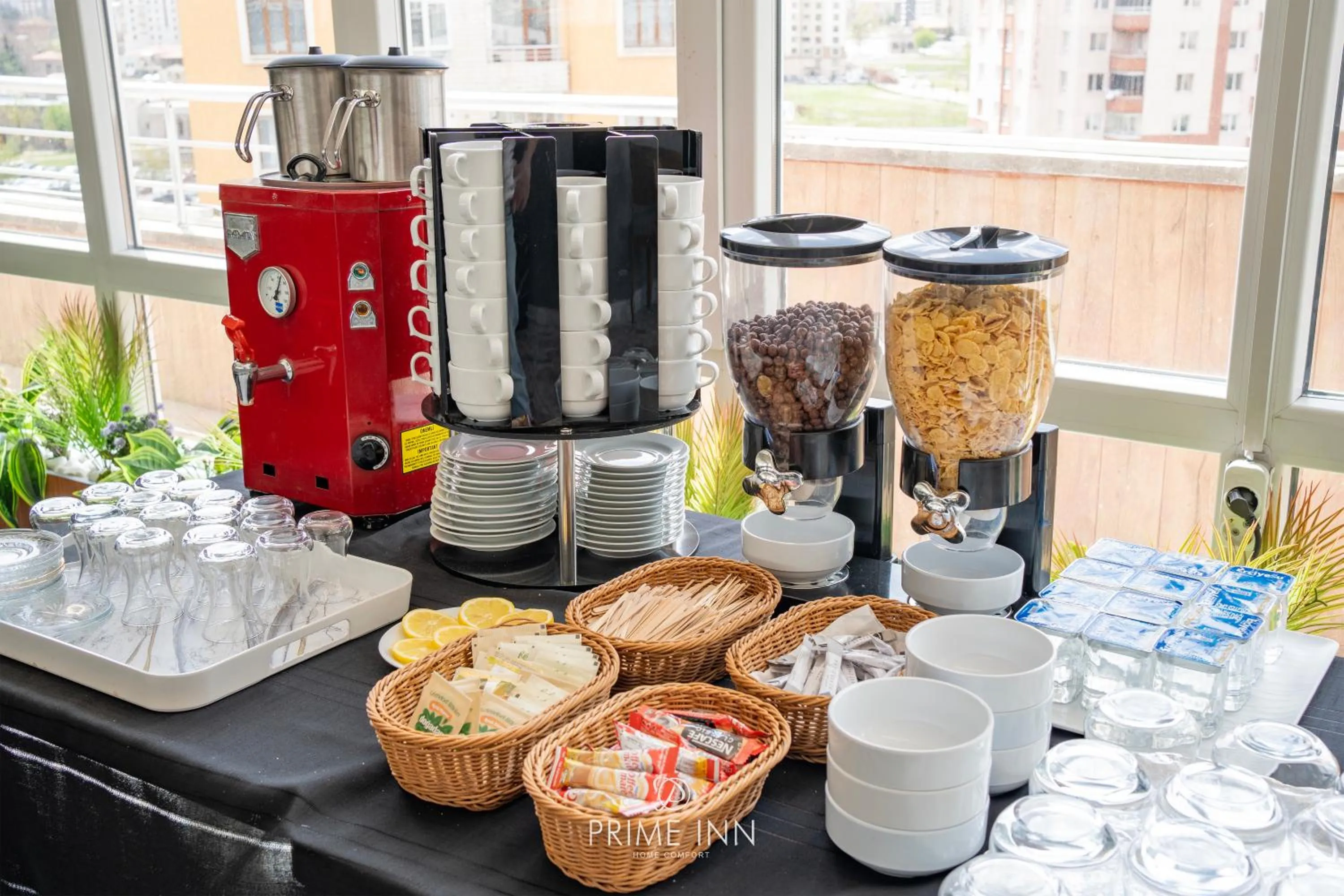 Coffee/tea facilities in PRIME INN CITY