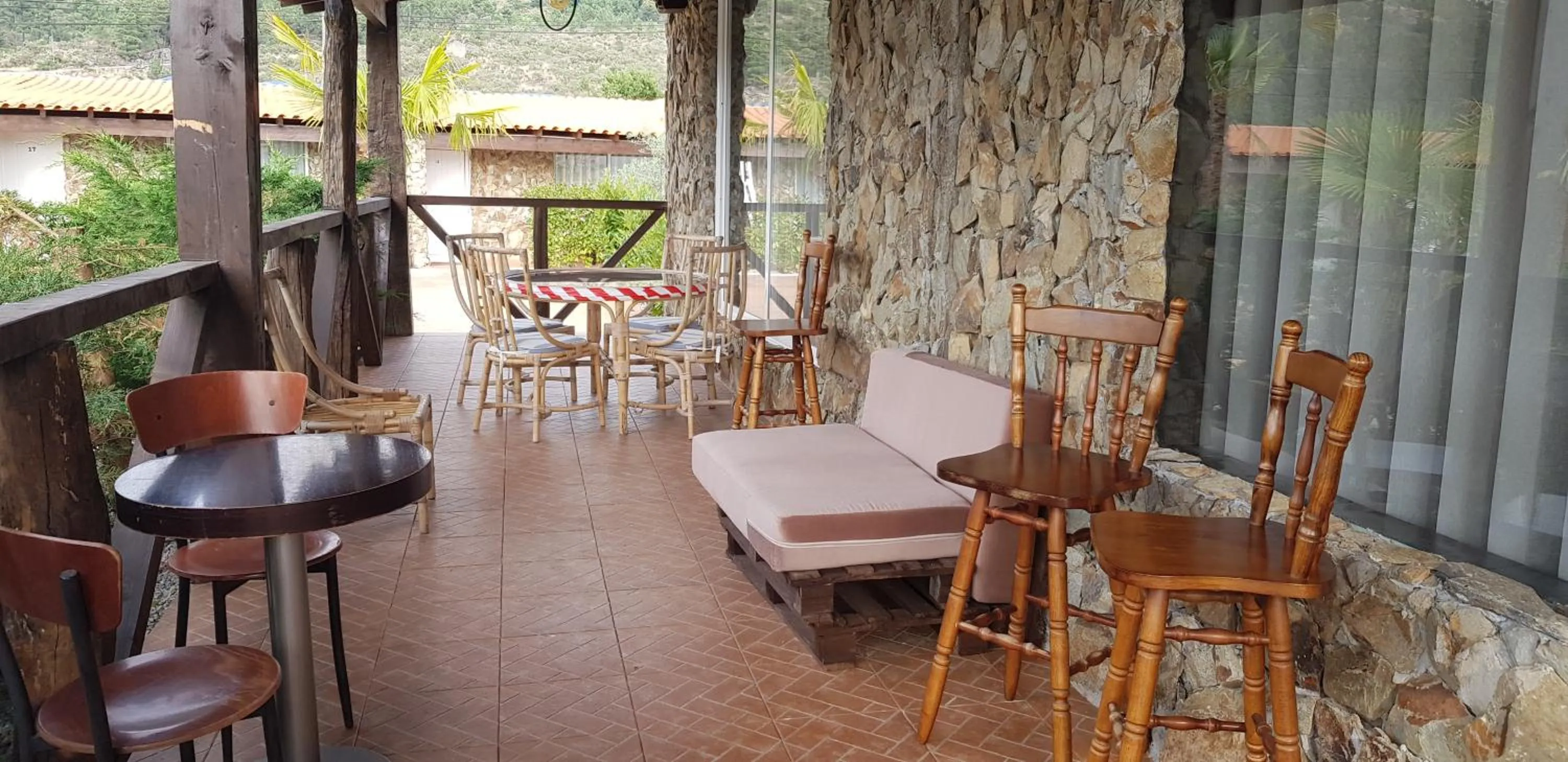 Lounge or bar in Gojim Casa Rural