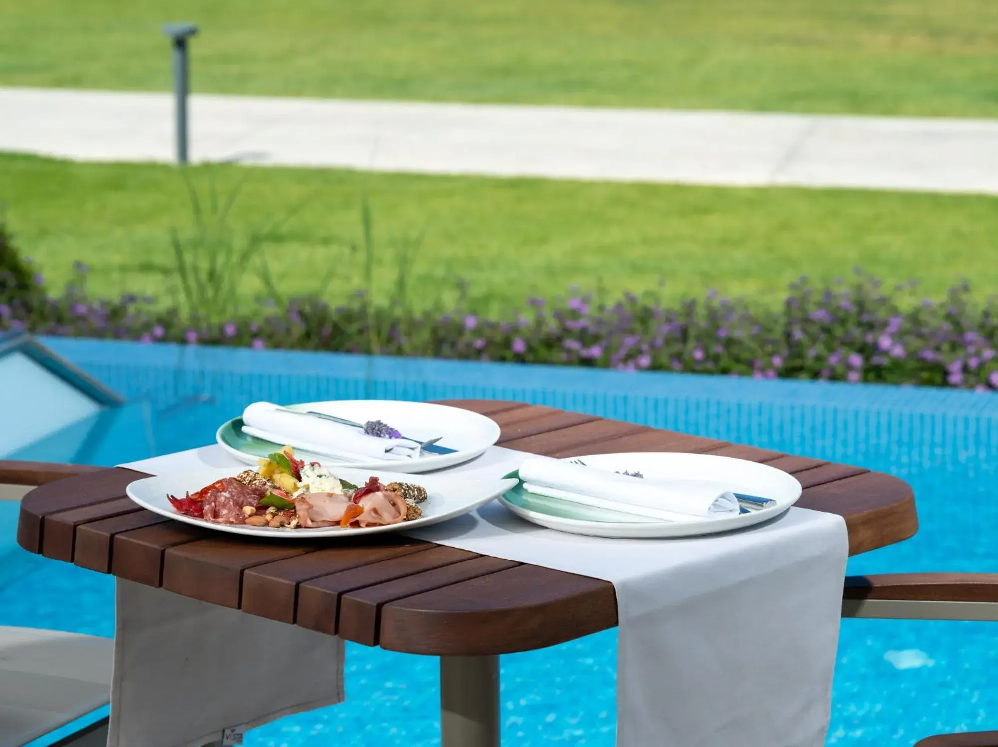 Food and drinks in Ammoa Luxury Hotel & Spa Resort Food and drinks in Ammoa Luxury Hotel & Spa Resort