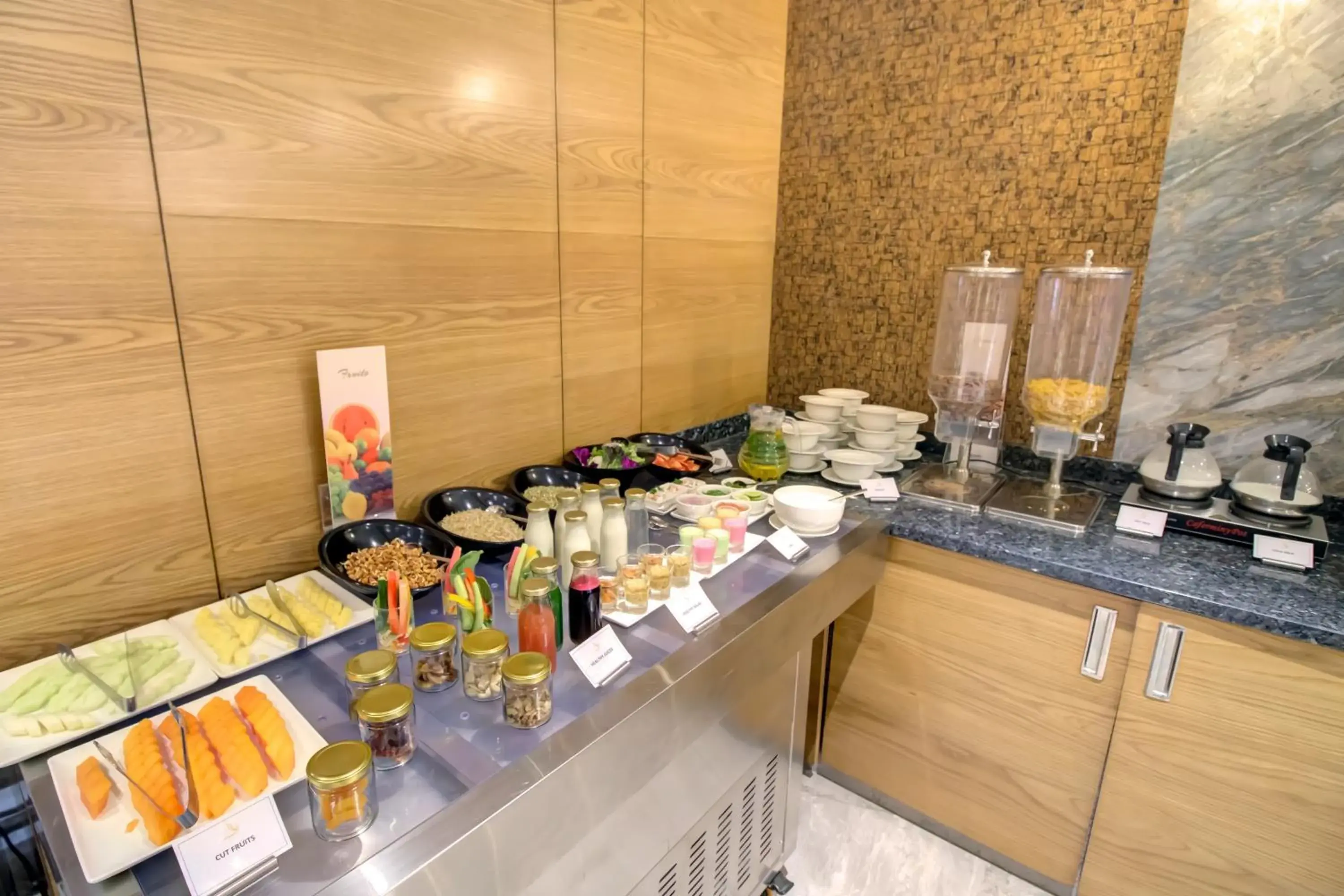 Breakfast in Cygnett Park BL Breakfast in Cygnett Park BL