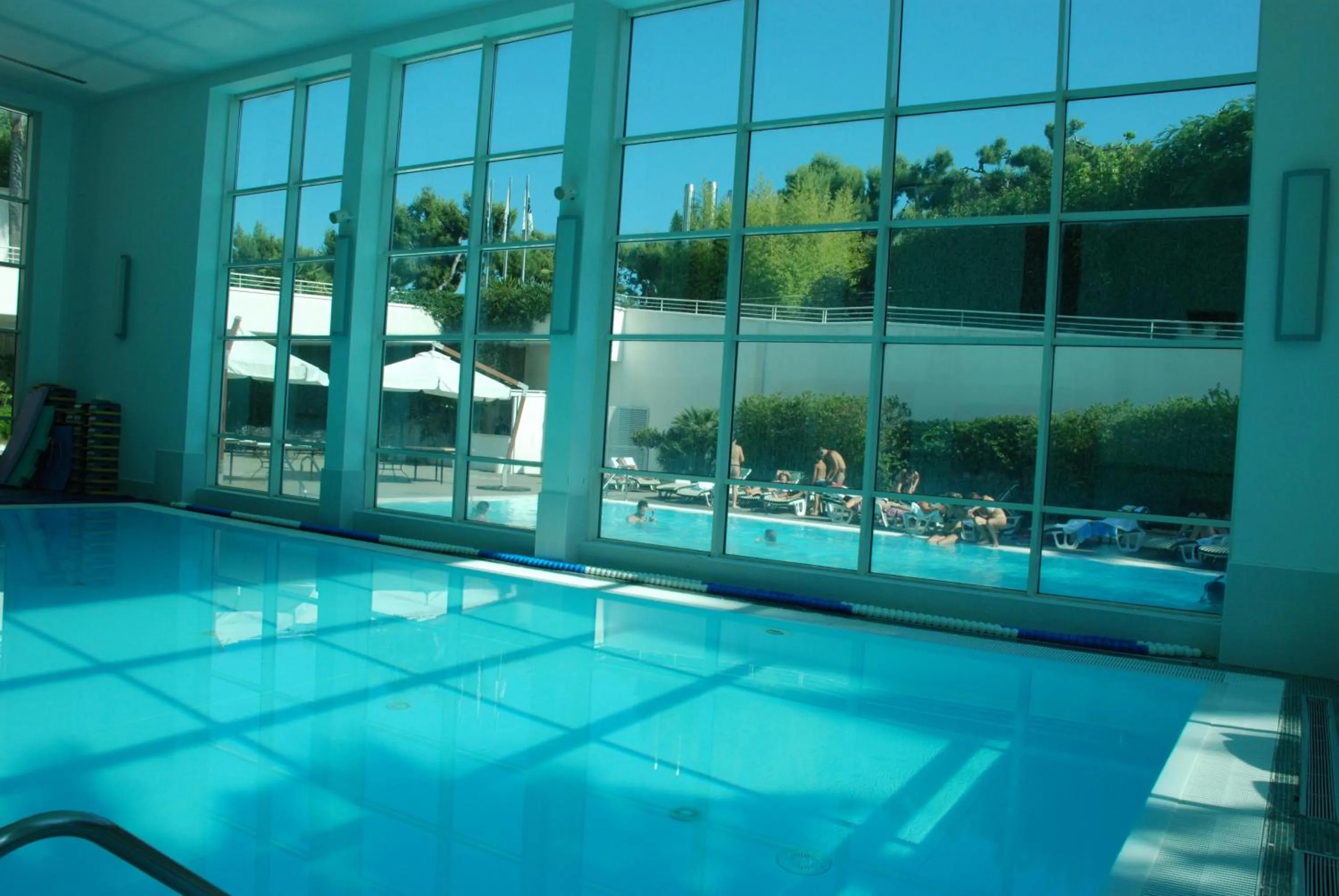 Swimming pool in Nicotel Bisceglie